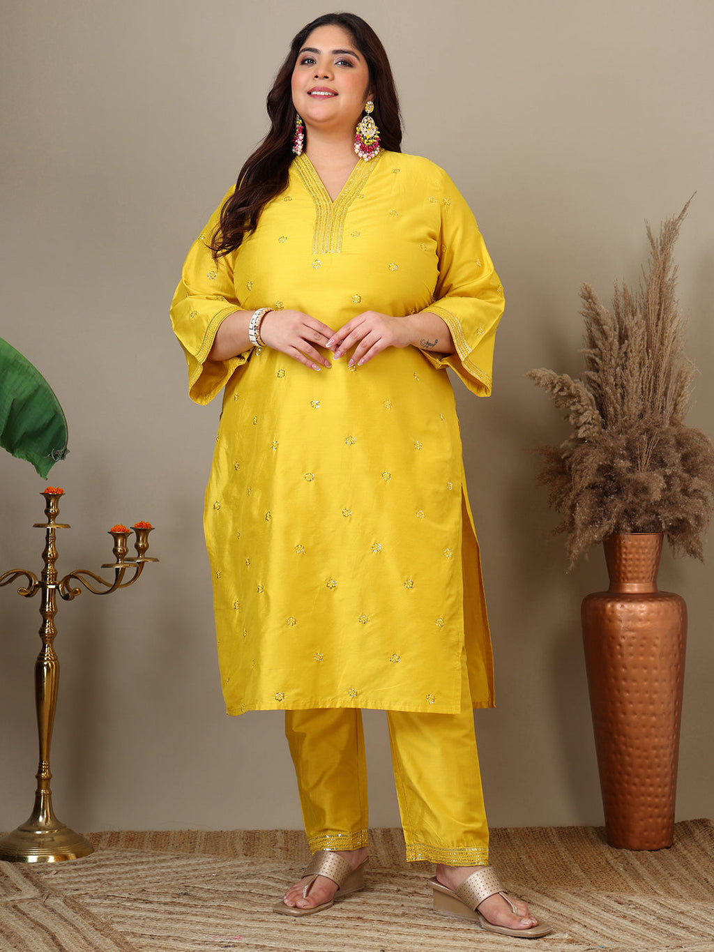 Women Floral Embroidered Regular Sequinned Kurta with Trousers & Dupatta - ID