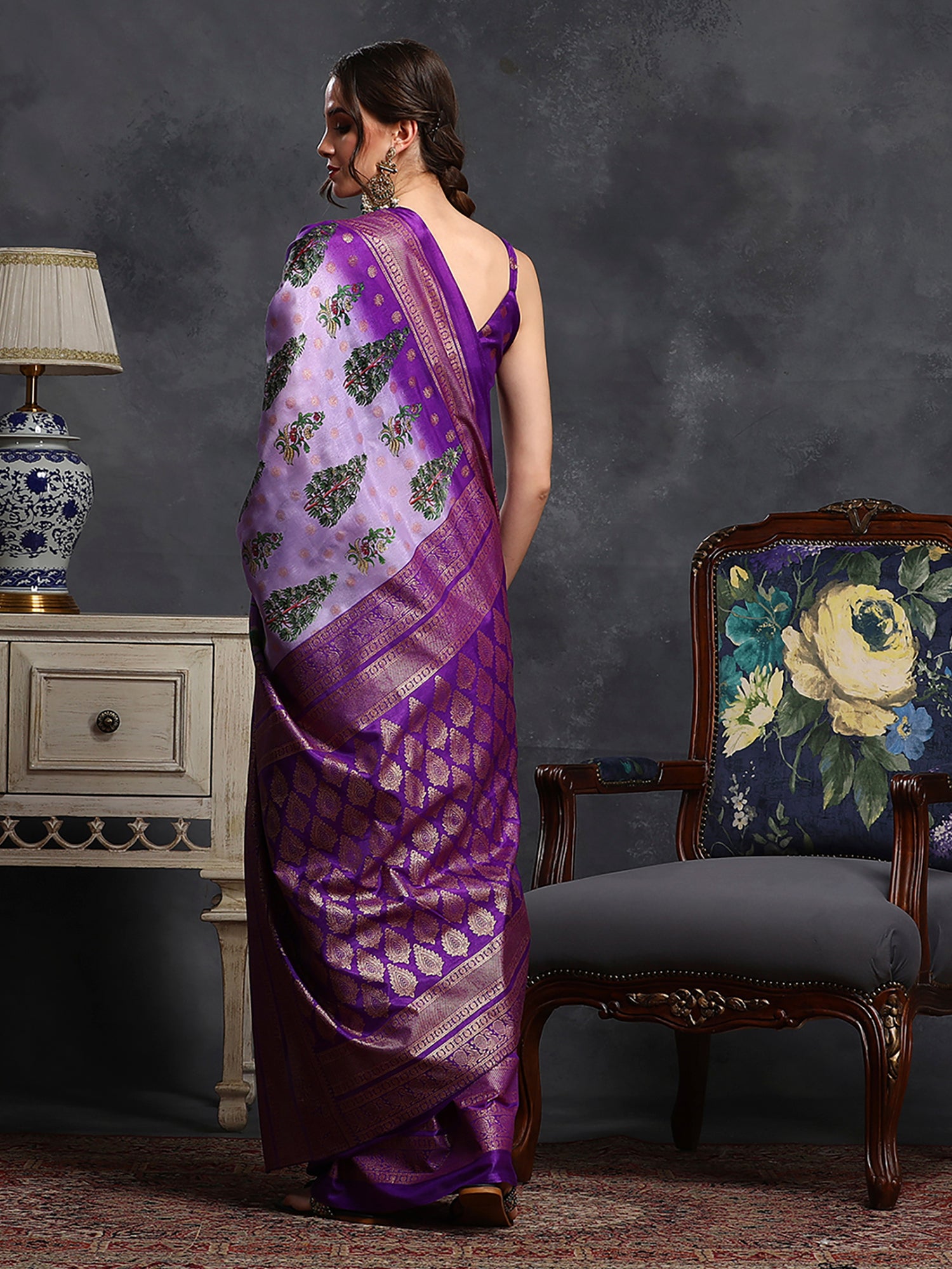 Dola Silk Lavendar Printed Designer Saree With Blouse