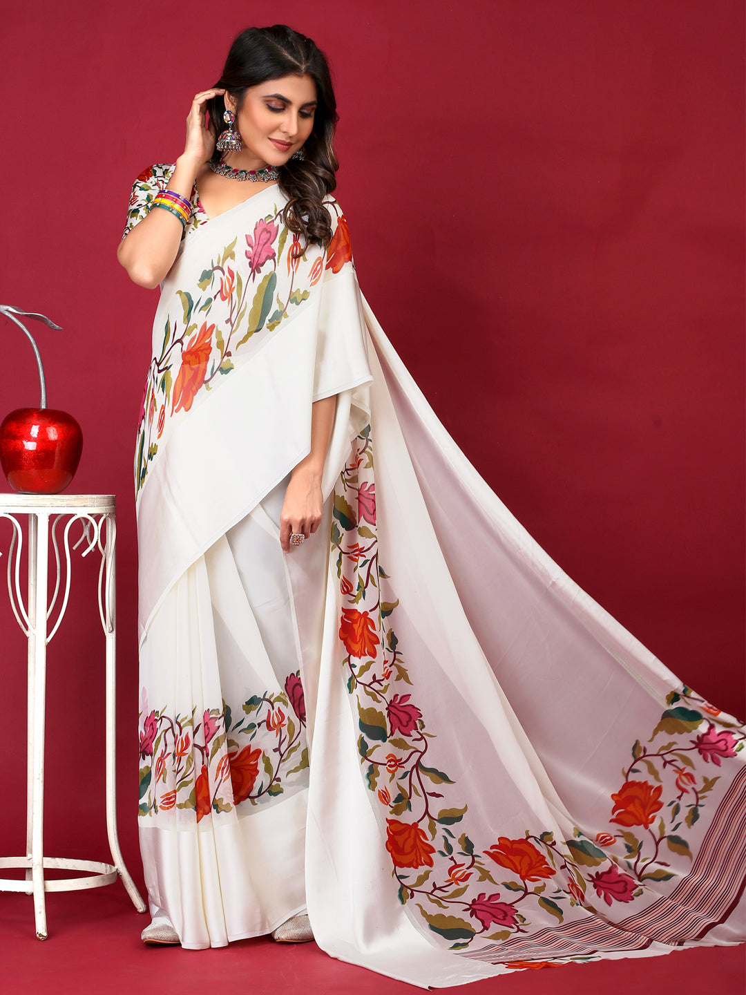 Georgette White Printed Designer Saree With Blouse