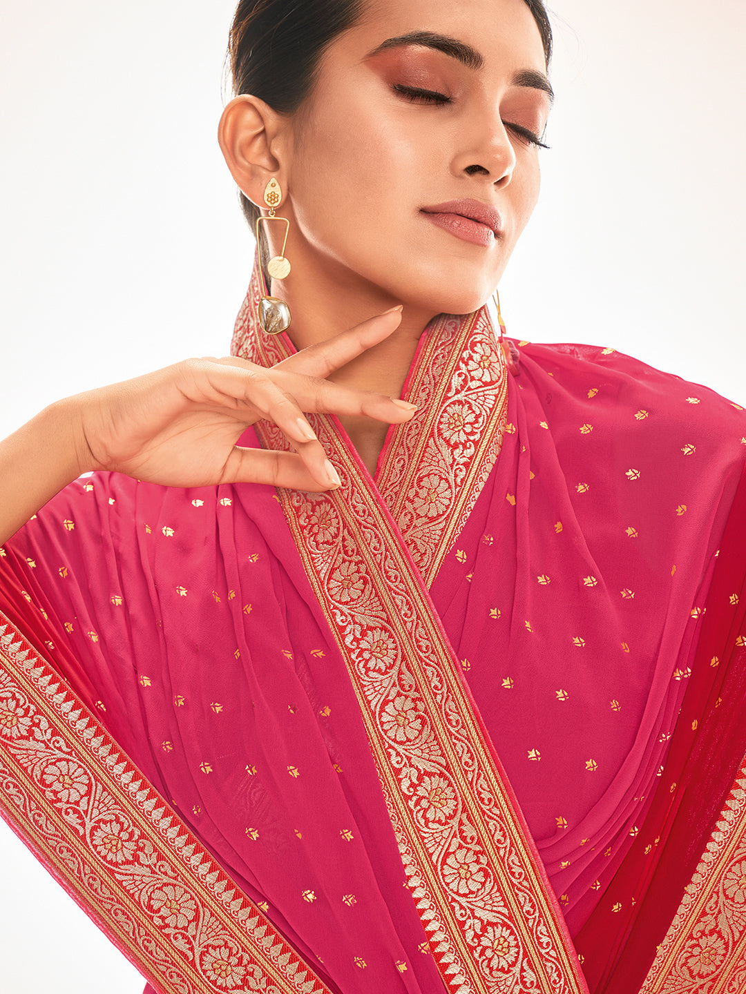 Silk Blend Pink Printed Celebrity Saree With Blouse