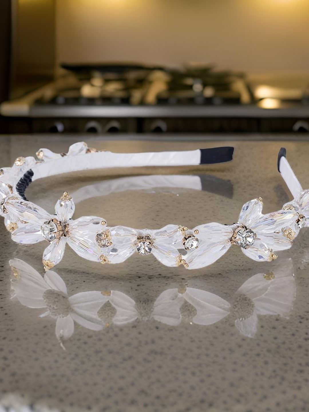 Crystal Elegance Headband White