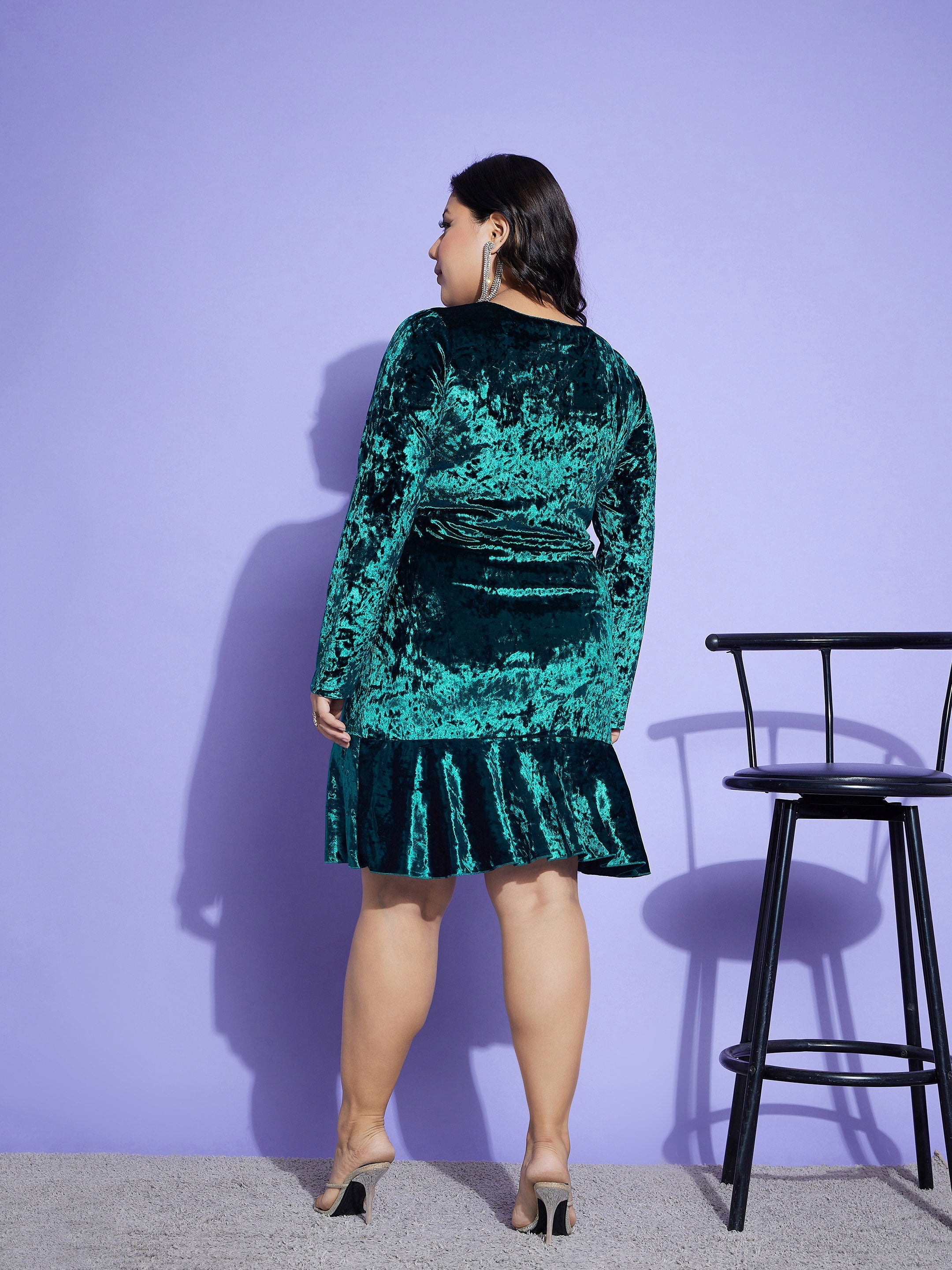 Women Emerald Velvet Frill Hem Short Dress