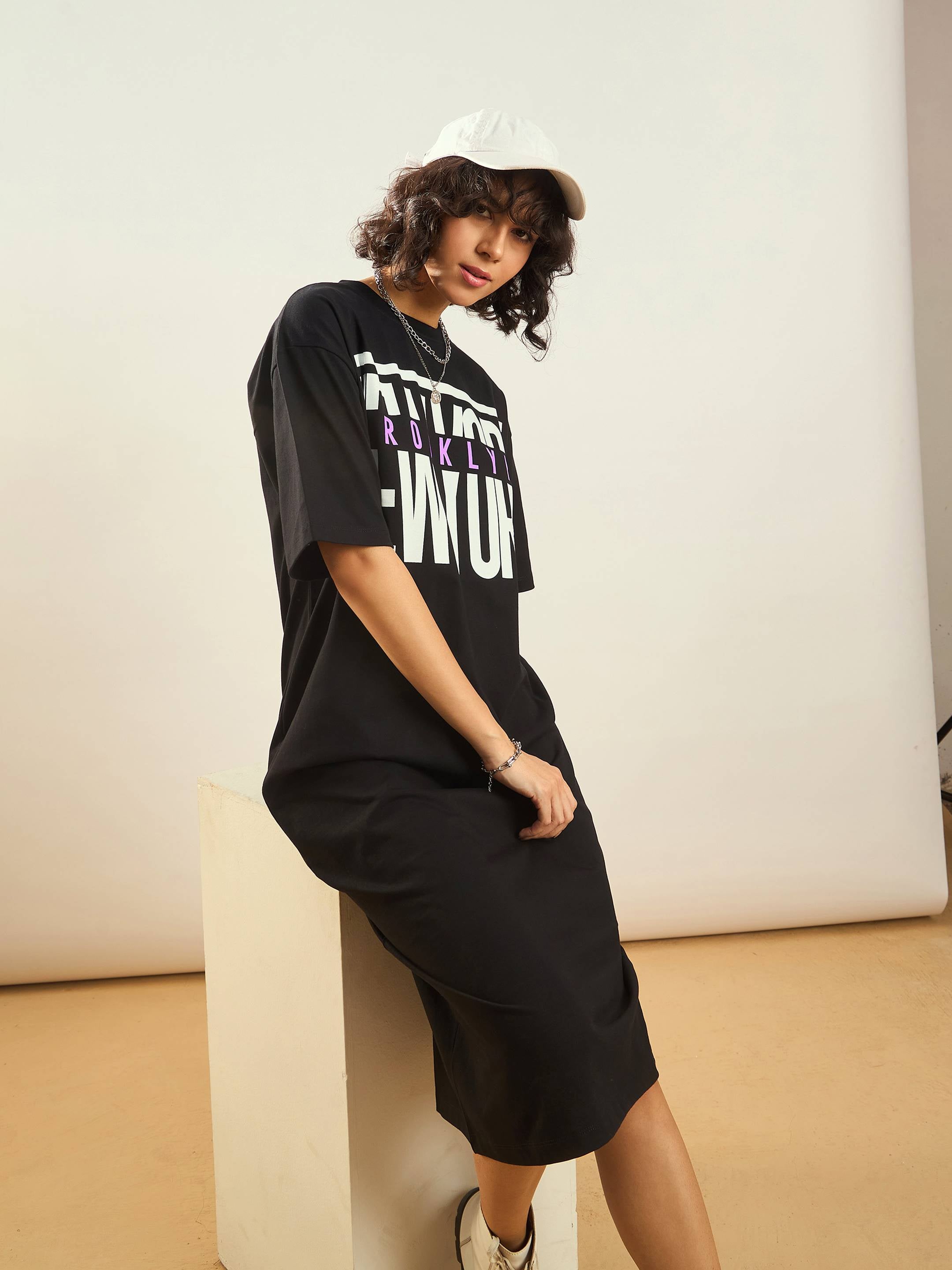 Women Black NEW YORK Printed T-Shirt Dress