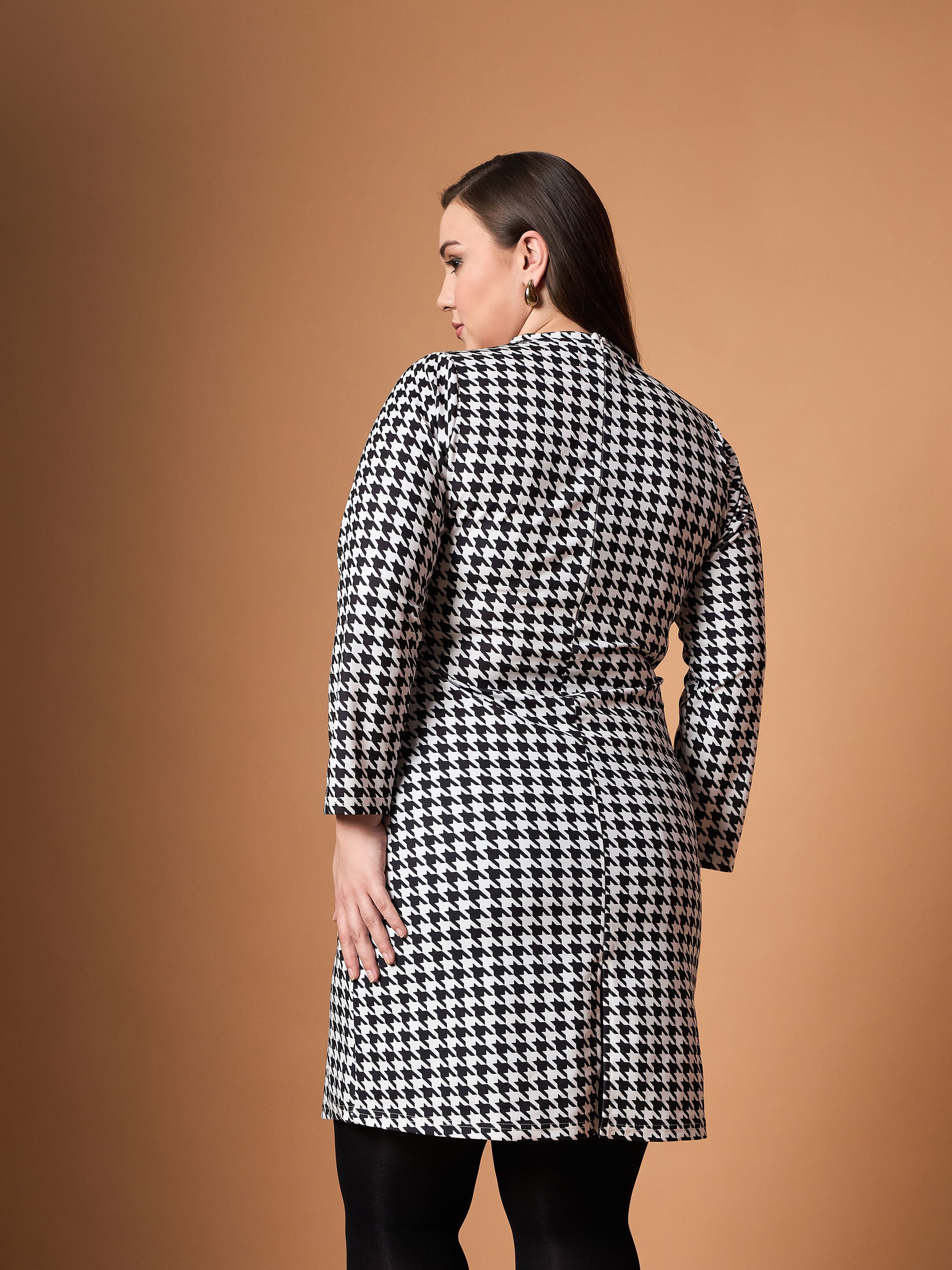 Women Black & White Houndstooth Belted Dress