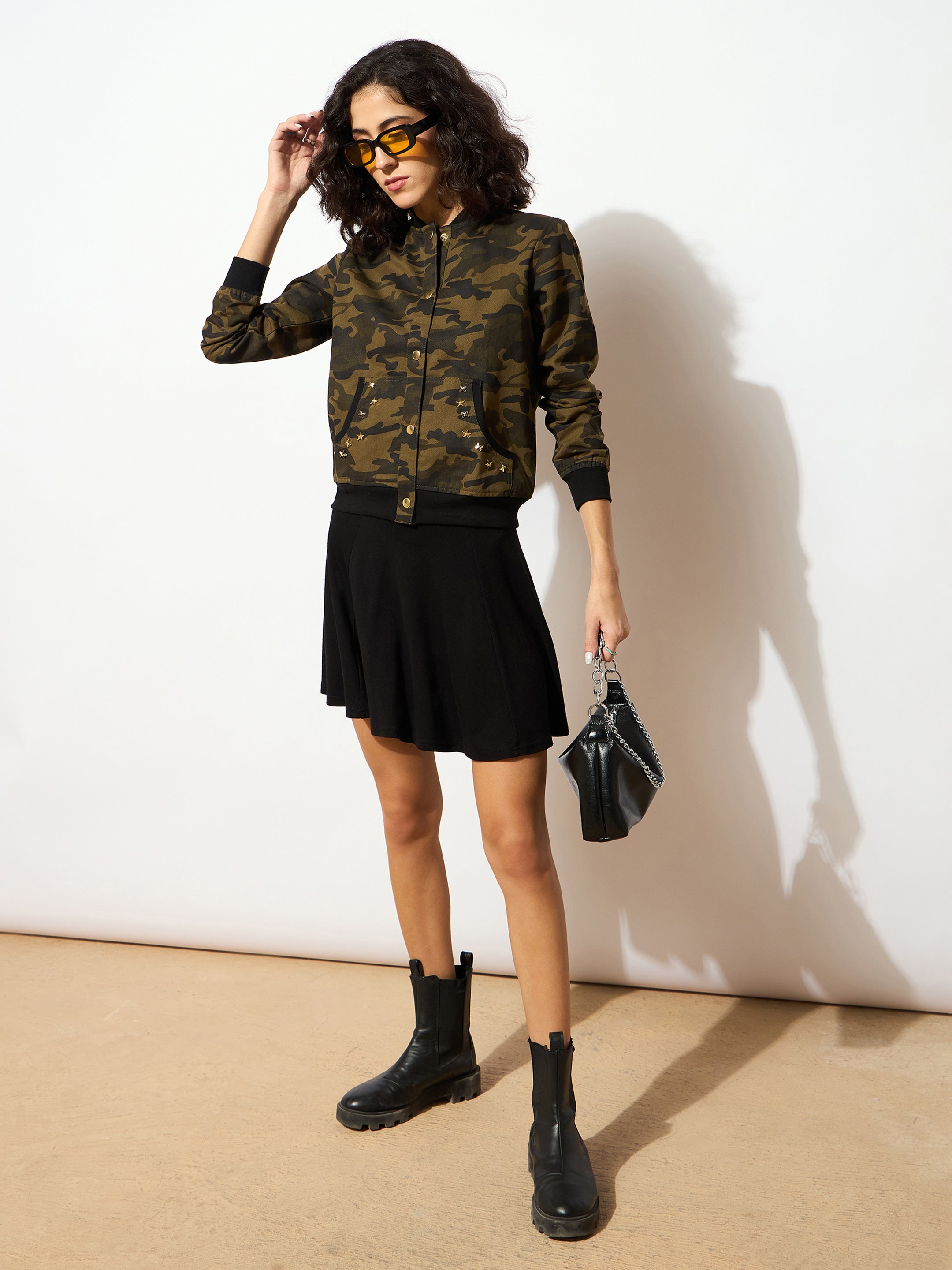 Women Camouflage Buttoned Bomber Jacket