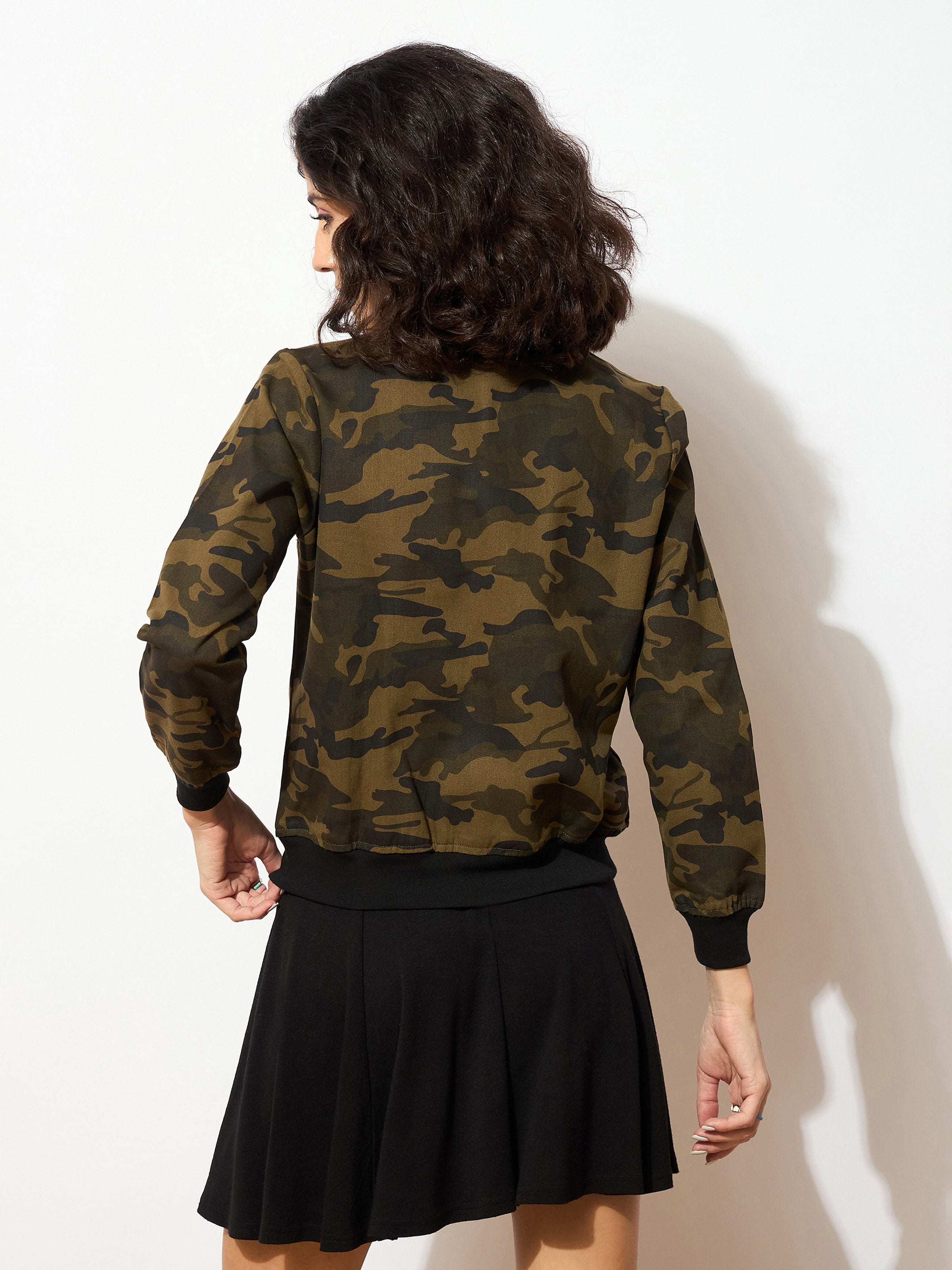 Women Camouflage Buttoned Bomber Jacket