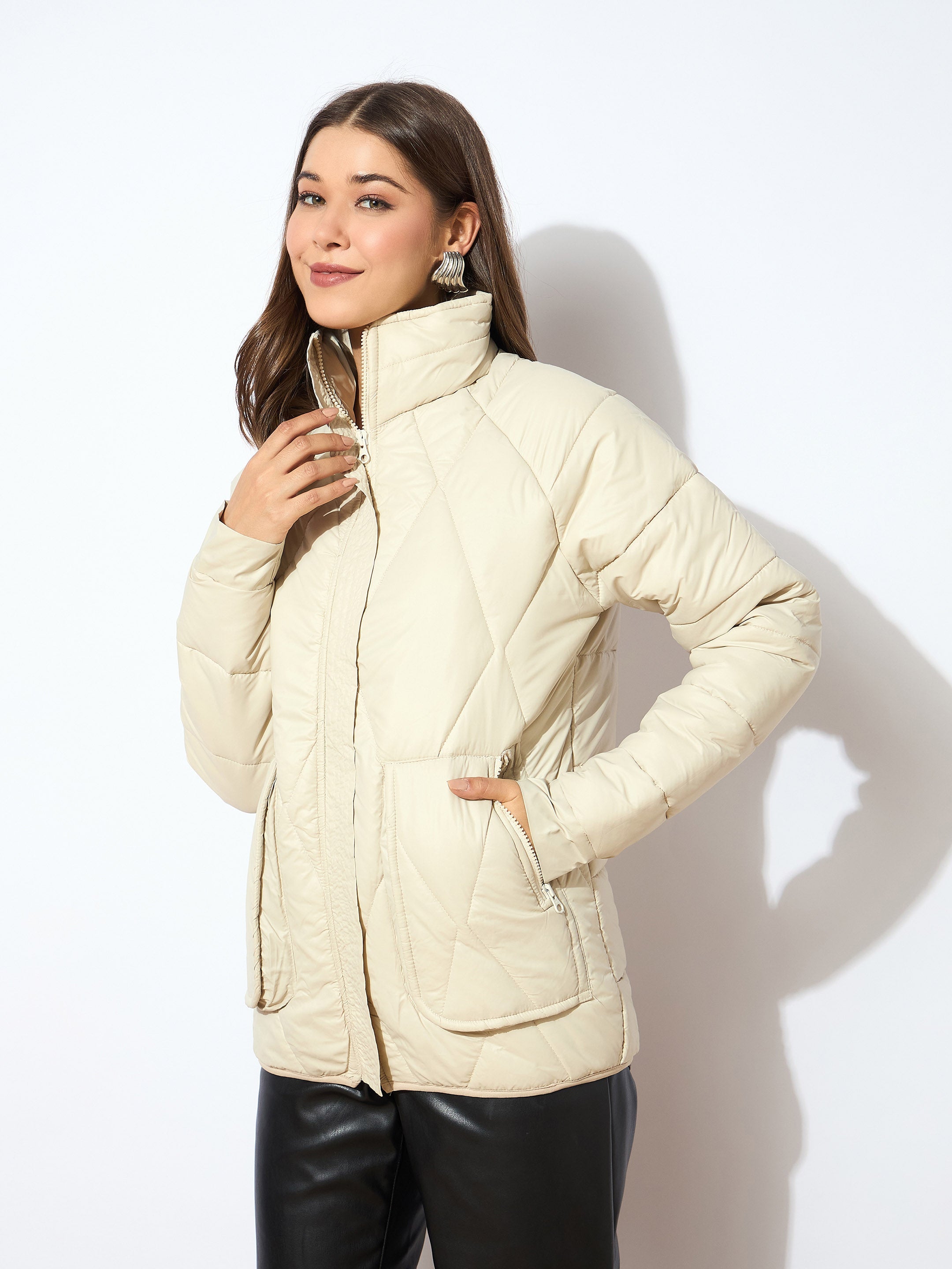 Women Beige High Neck Diamond Quilt Puffer Jacket