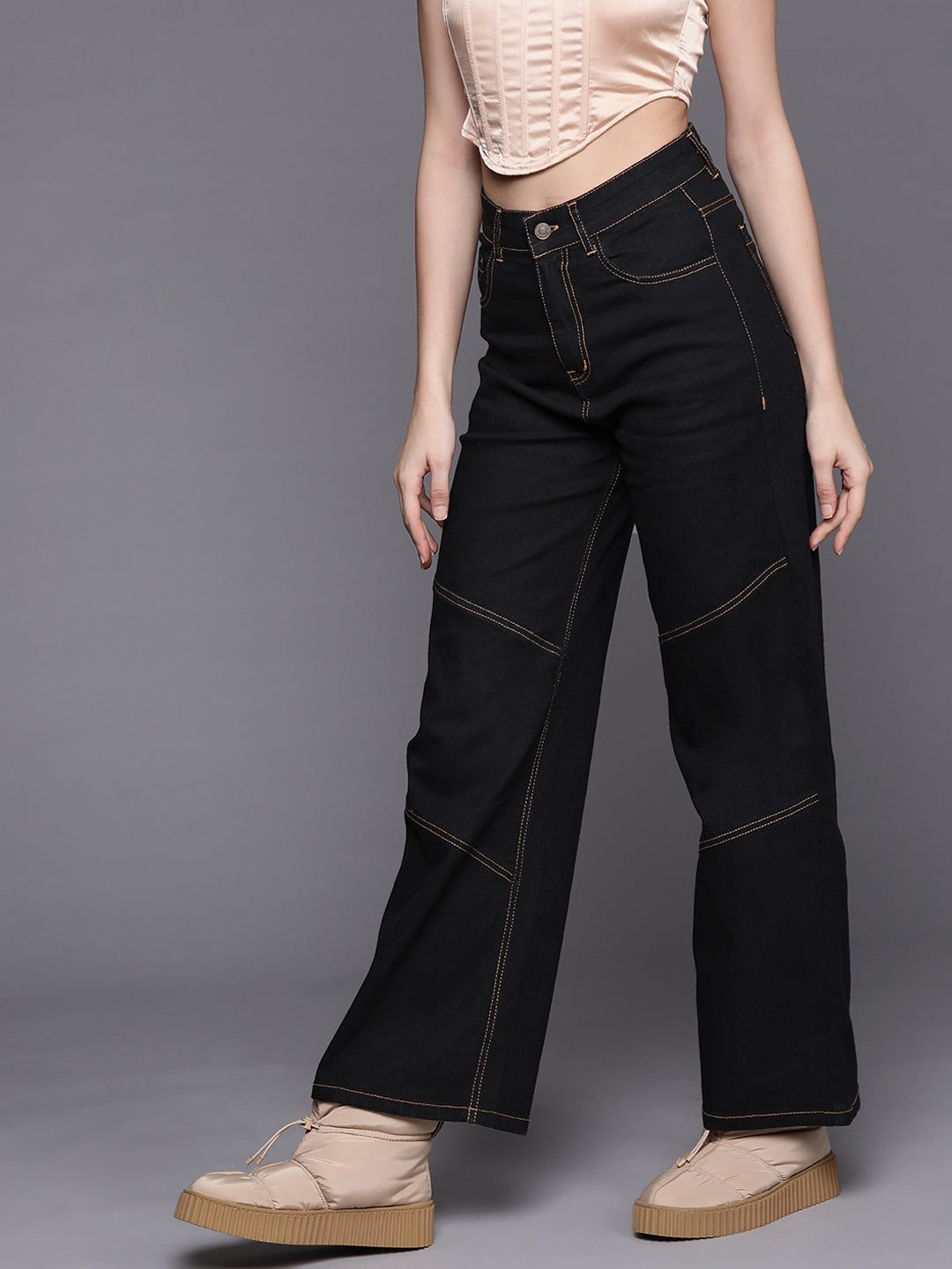 Women Black Contrast Stitch Detail Straight Jeans