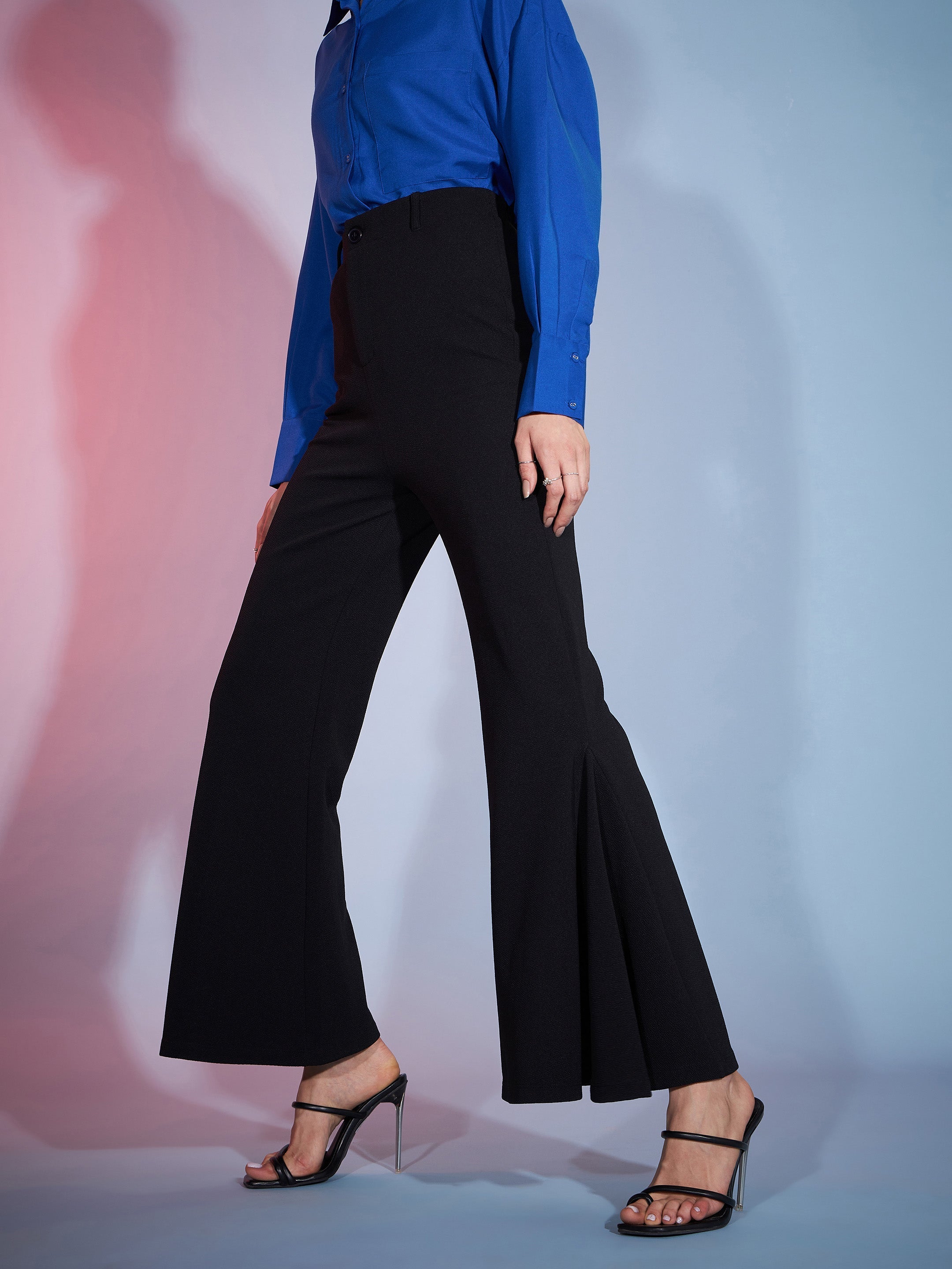 Women Black Bell Bottom Kick Pleats Knitted Pants