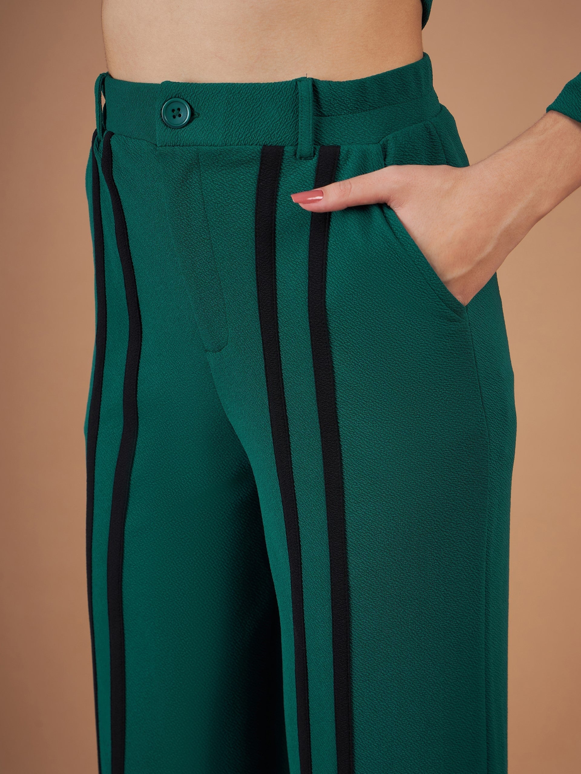 Women Emerald Contrast Tape Blazer With Straight Pants