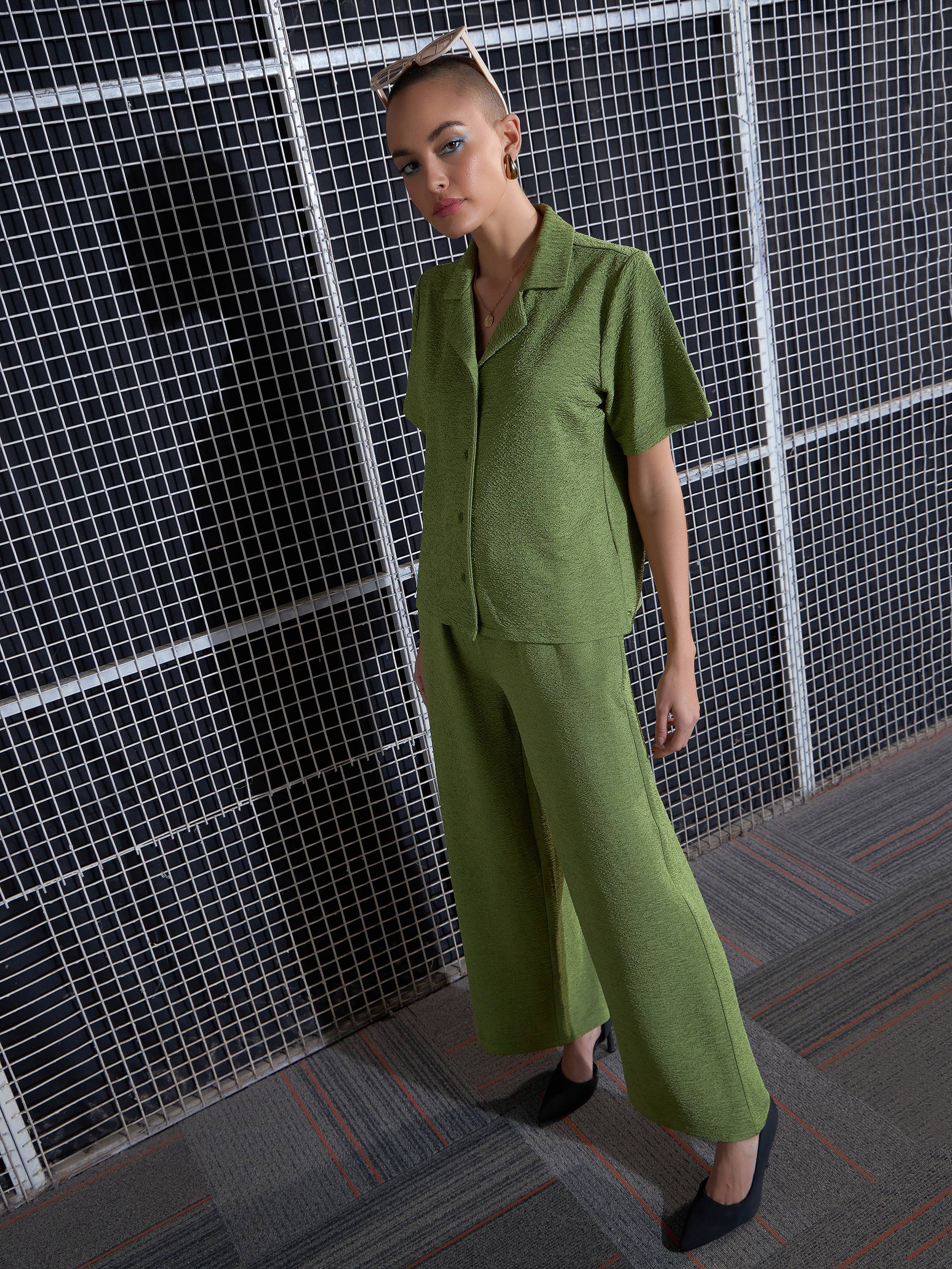 Women Green Knit Notch Collar Shirt With Darted Pants