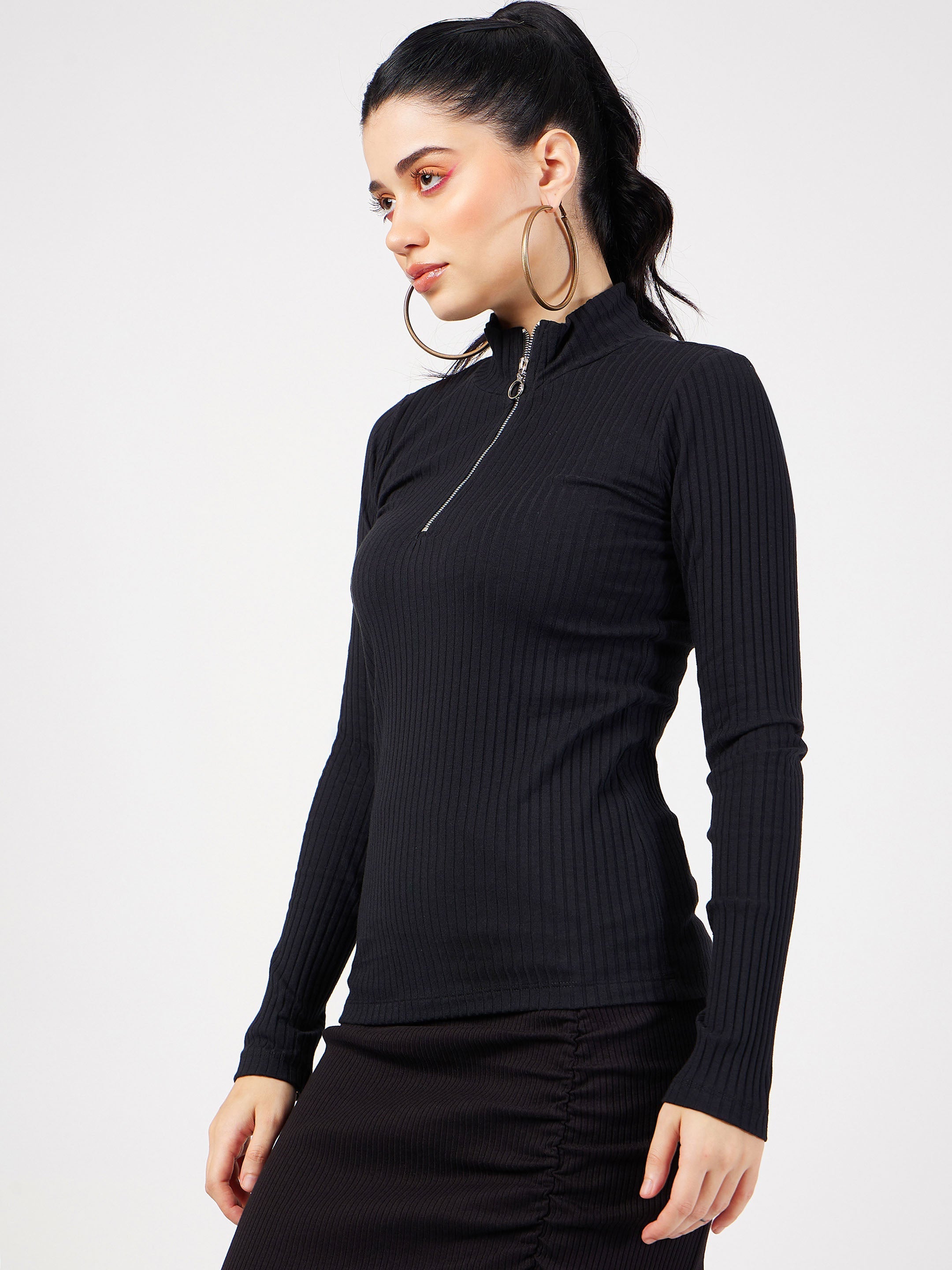 Women Black Rib Front Zipper Full Sleeves Top