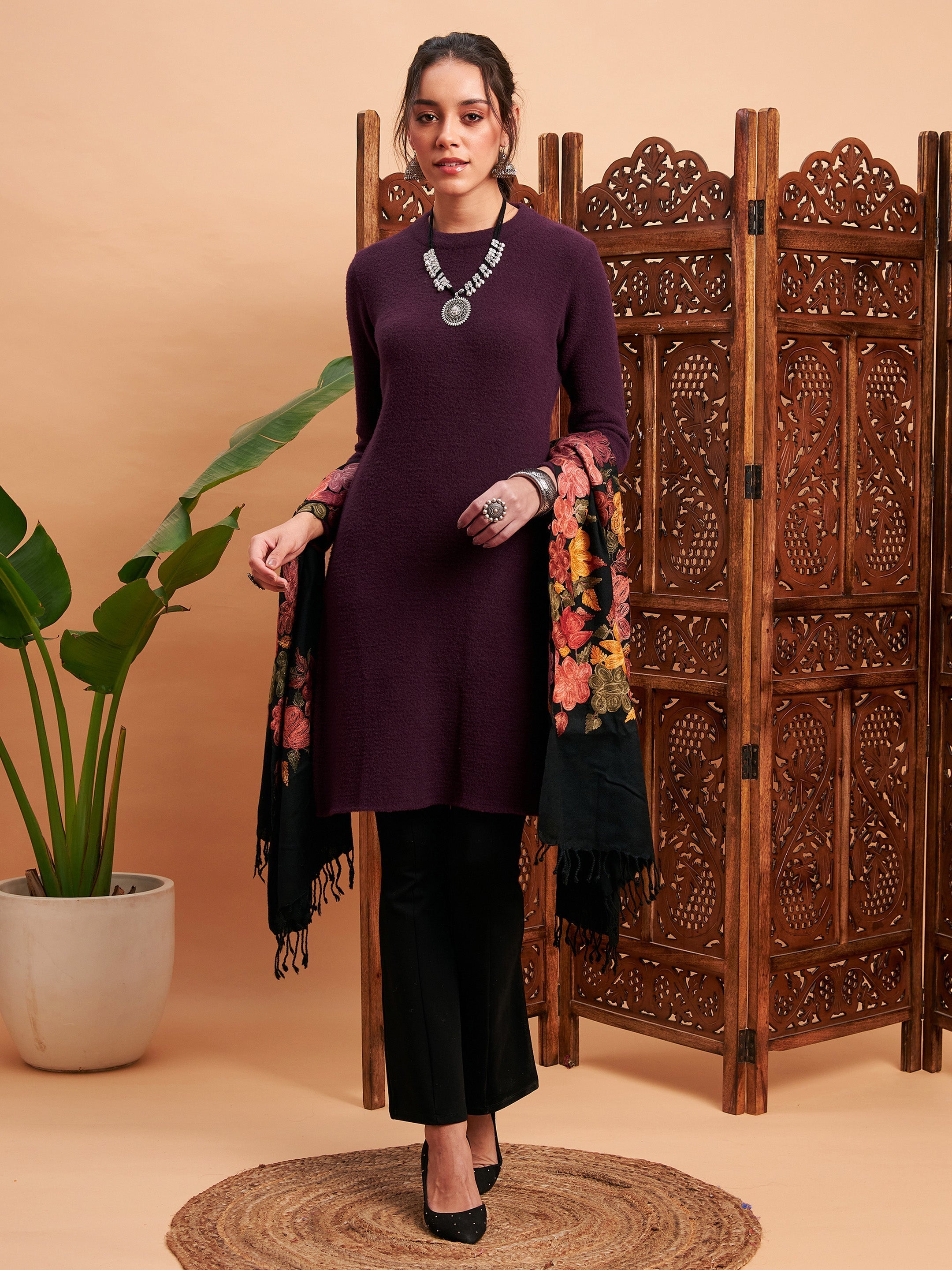 Women Maroon Solid Hair Wool Straight Kurta