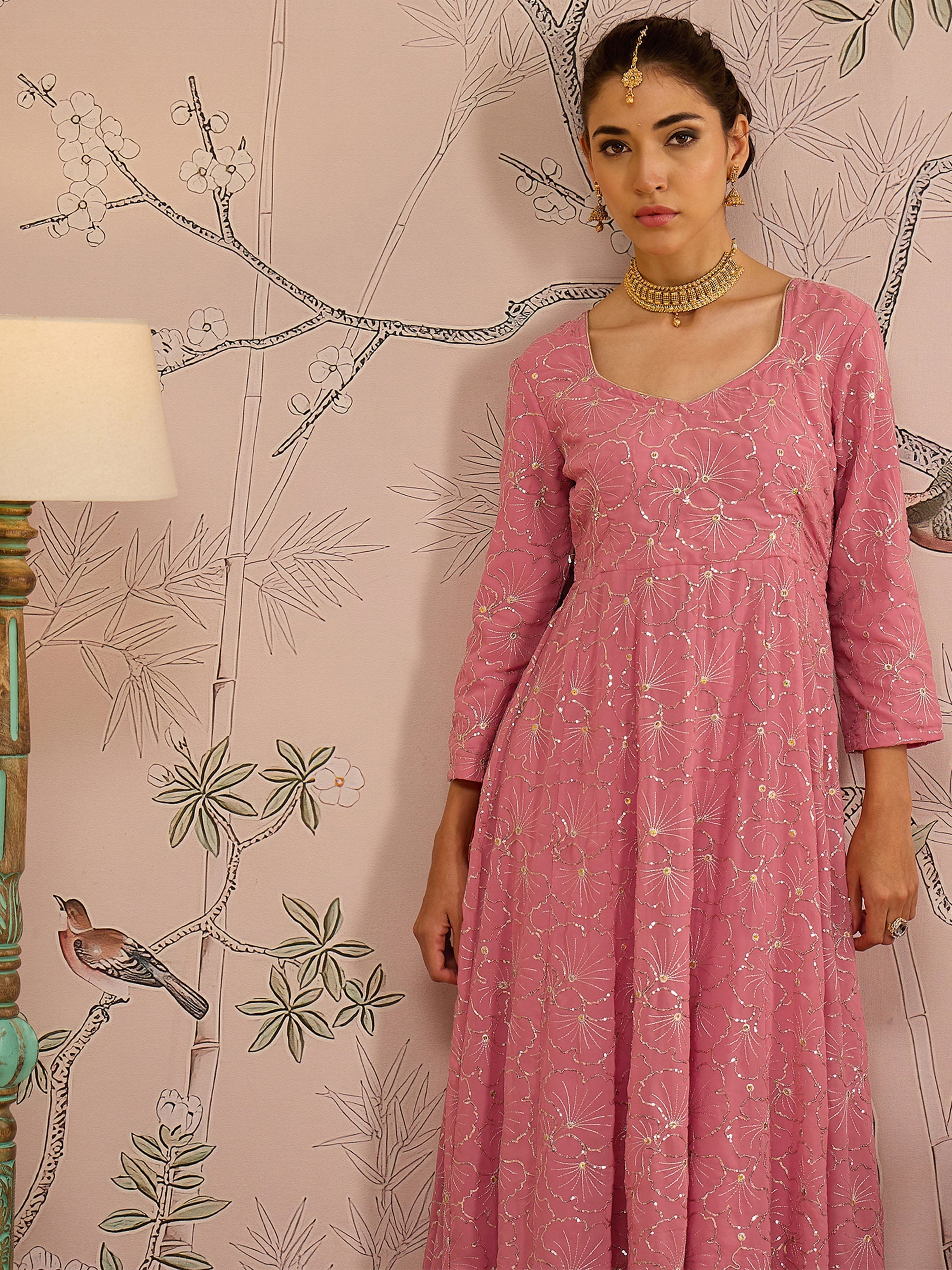 Women Pink Sequins Sweetheart Neck Anarkali Kurta