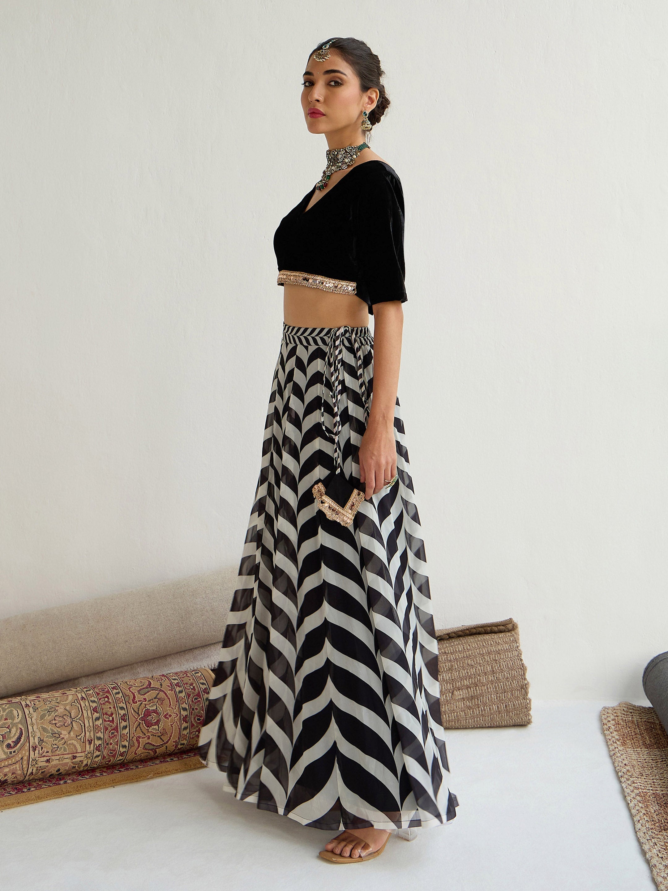 Women Black Velvet Short Sleeves Crop Top With Anarkali Skirt