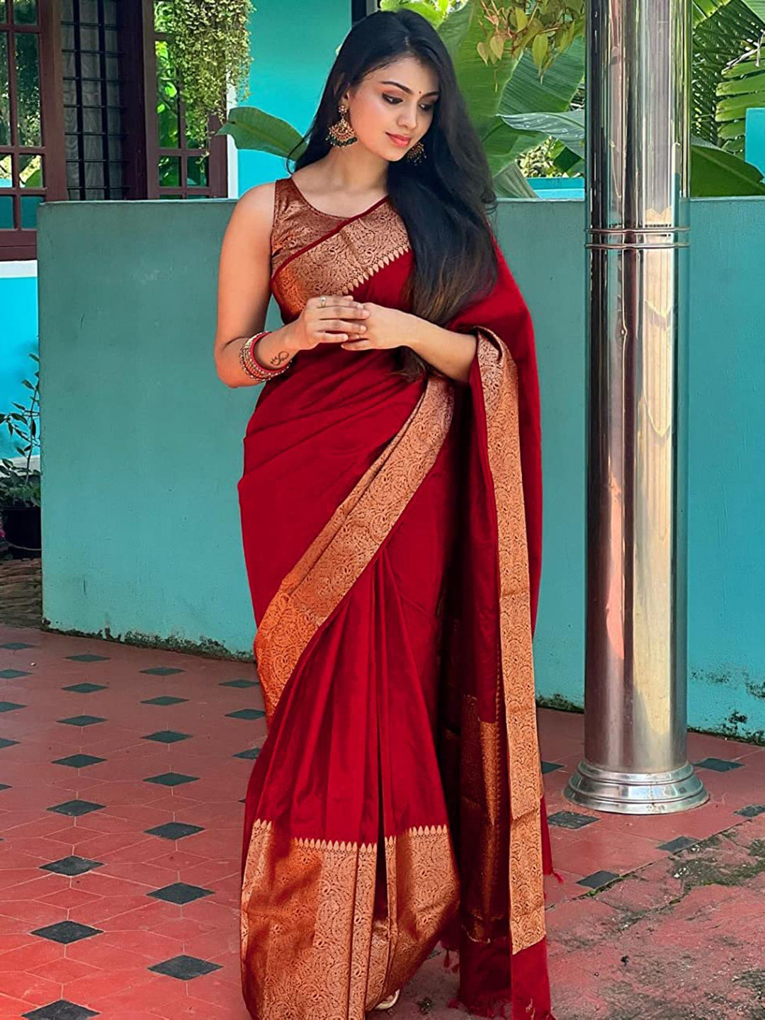Silk Blend Maroon Woven Design Designer Saree With Blouse