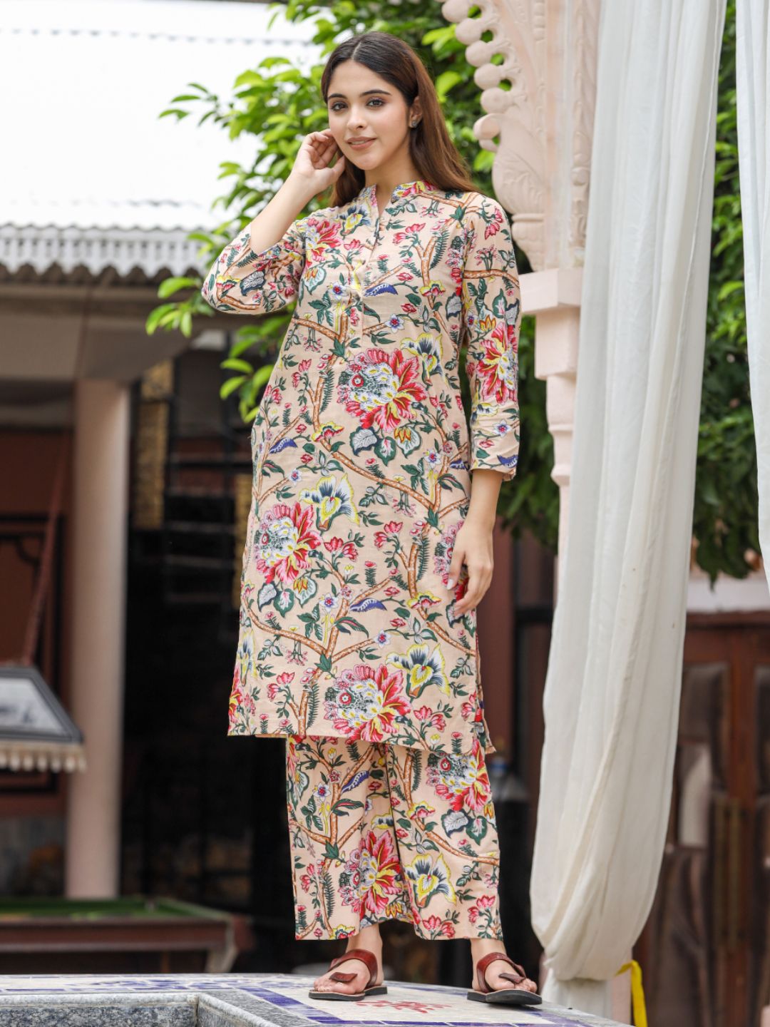 Floral Print Kurta Set Light Cream