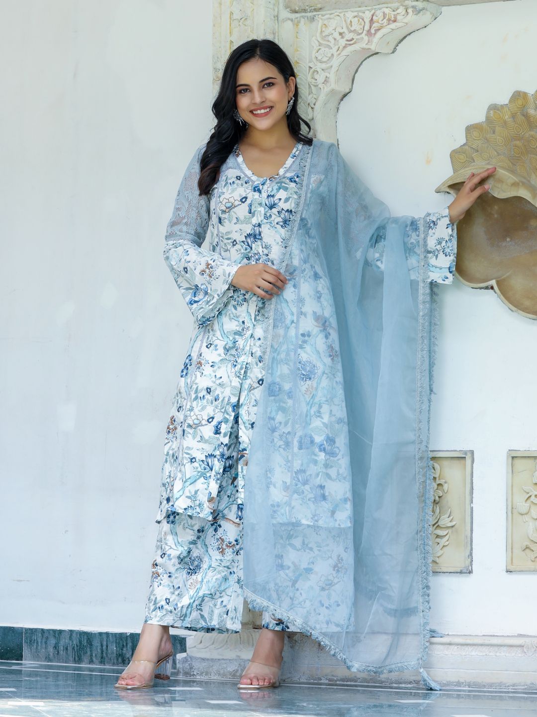 Blossom schiffli Kurta Set With Dupatta Blue