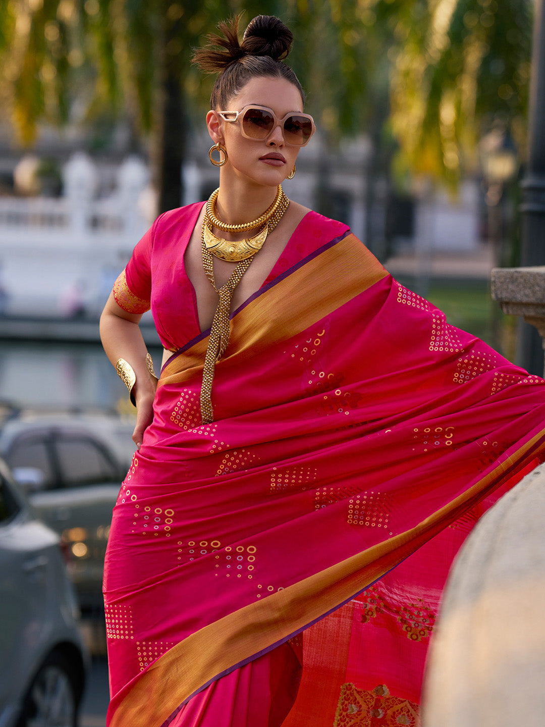 Silk Blend Pink Woven Design Designer Saree With Blouse