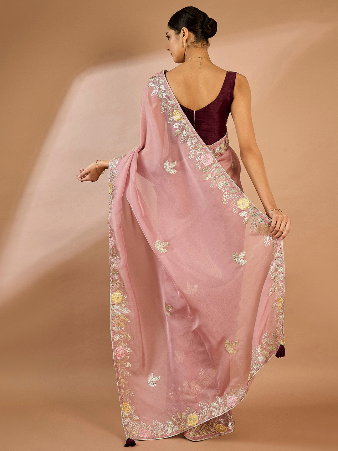 Organza Mauve Embellished Designer Saree With Blouse