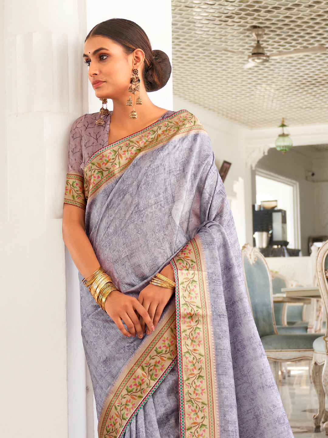 Silk Blend Charcoal Grey Printed Celebrity Saree With Blouse