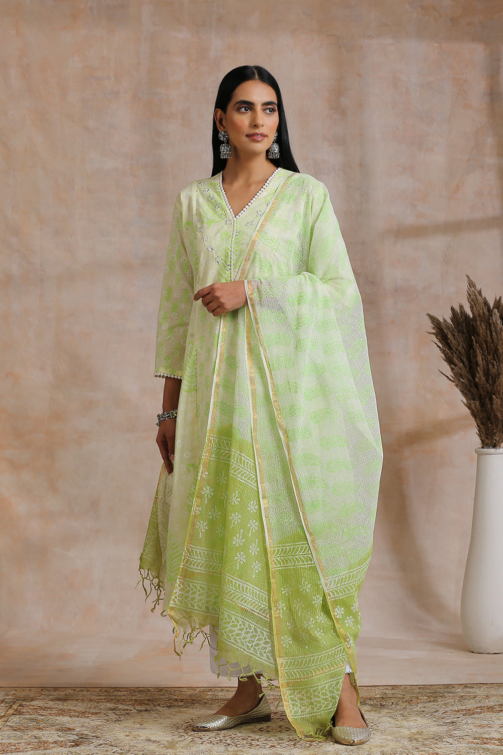 Parrot Green Khari & Hand Block Kota Doria Dupatta