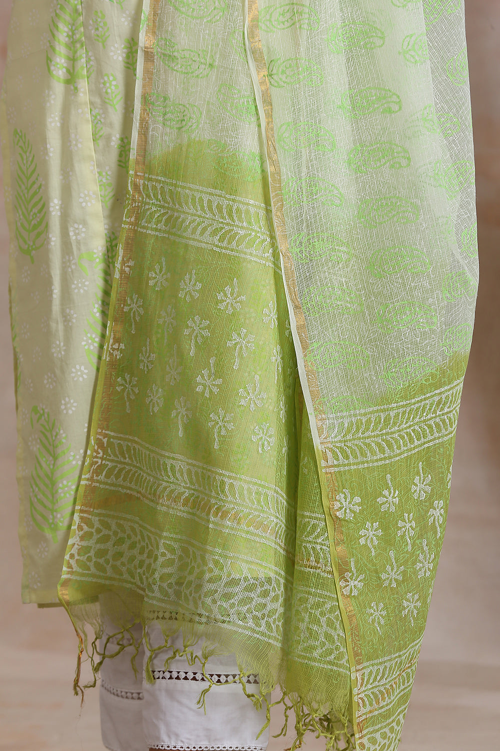 Parrot Green Khari & Hand Block Kota Doria Dupatta