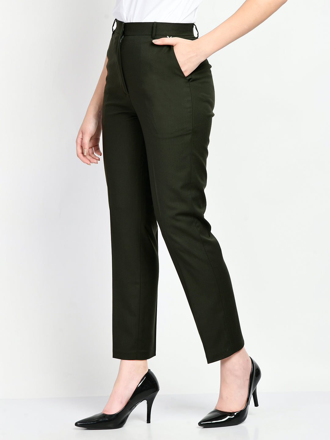 Exude Adroitness Straight Trousers