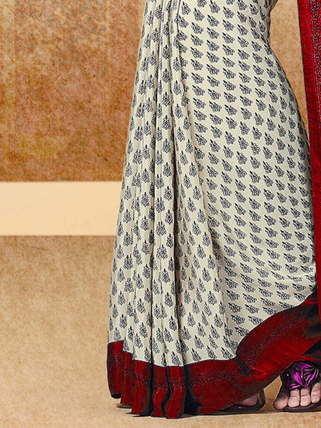 Crepe Cream Printed Designer Saree With Blouse