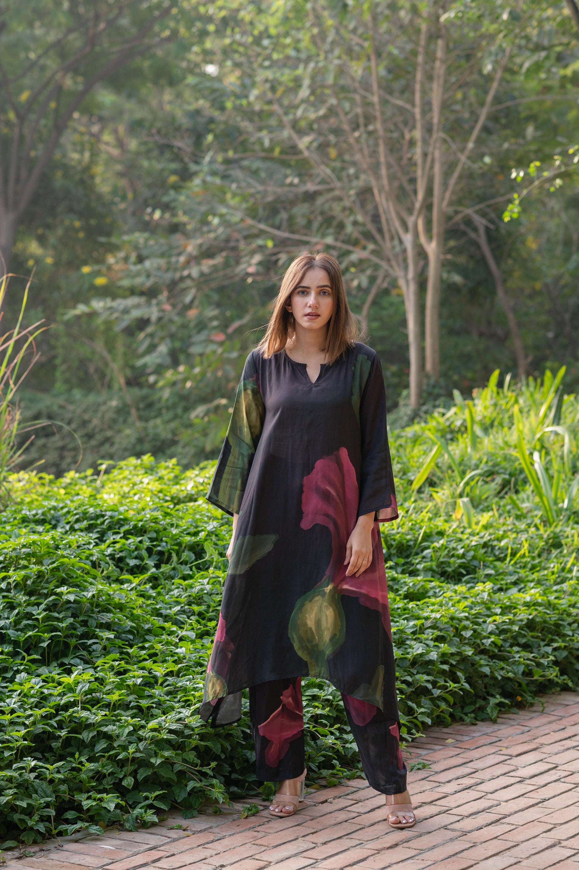 VINATGE KURTA SET - SET OF 2- ET