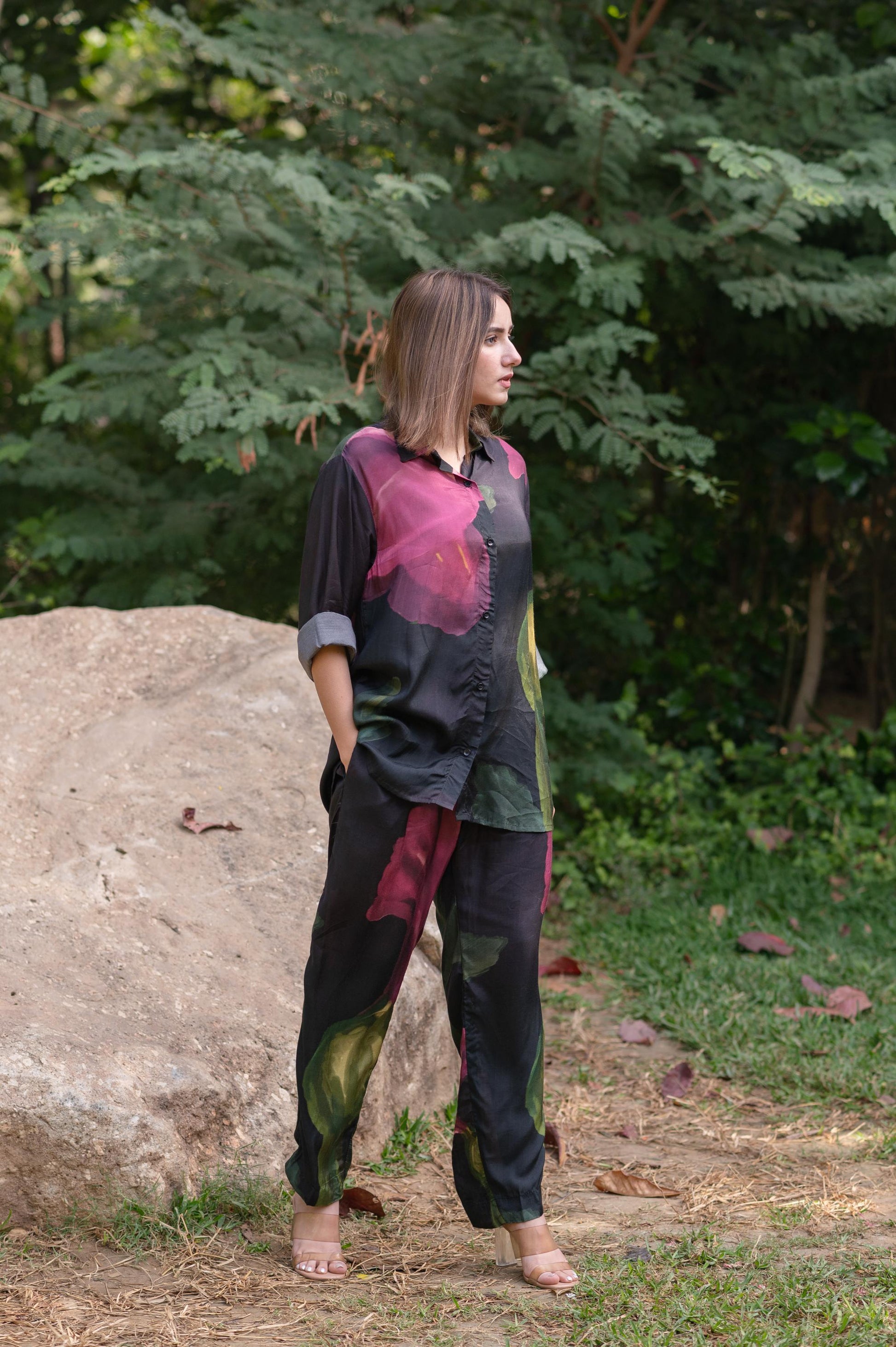 VINTAGE  SHIRT PANT SET - SET OF 2- ET