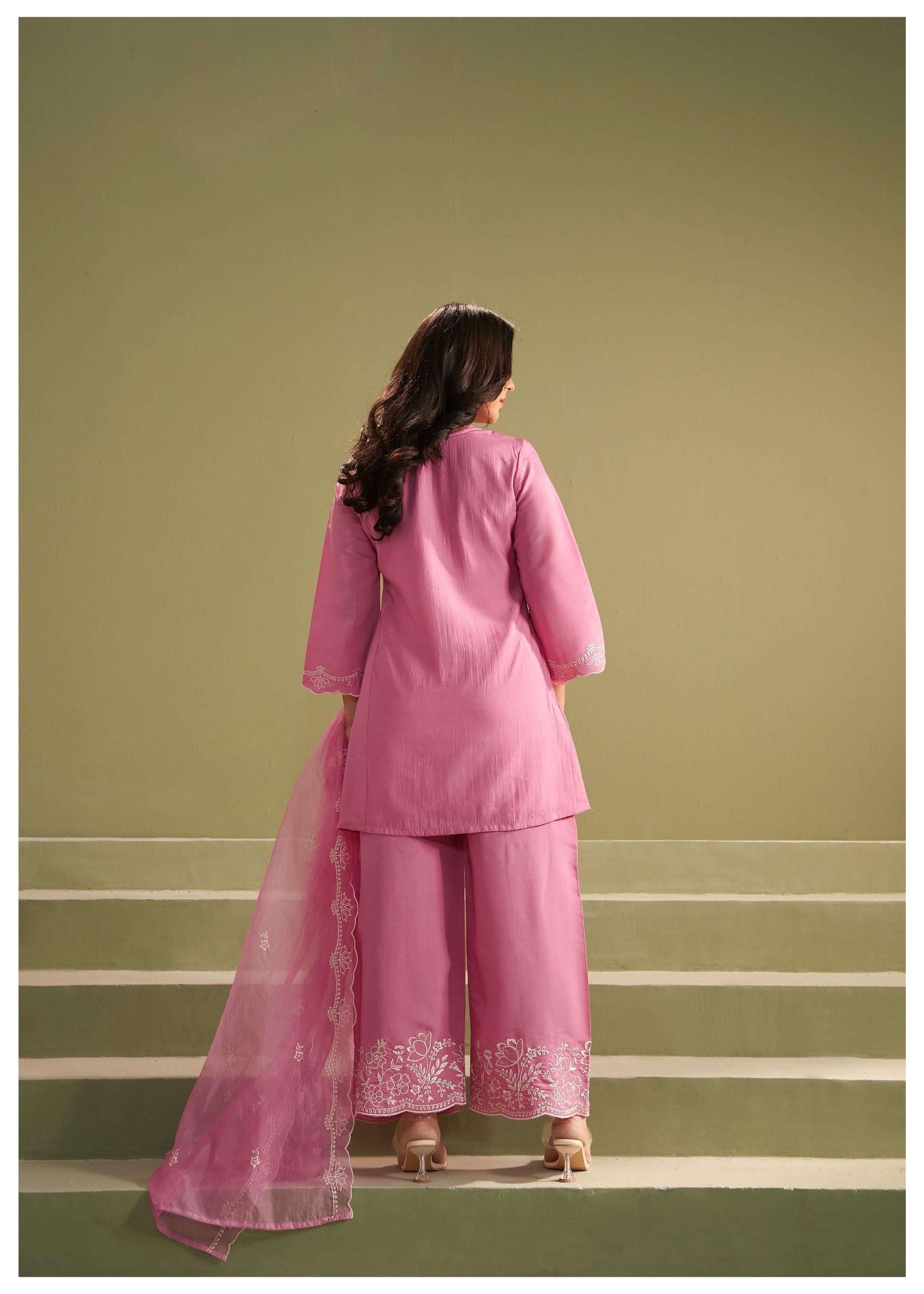 Ira Punch Embroidery Suit set-AL