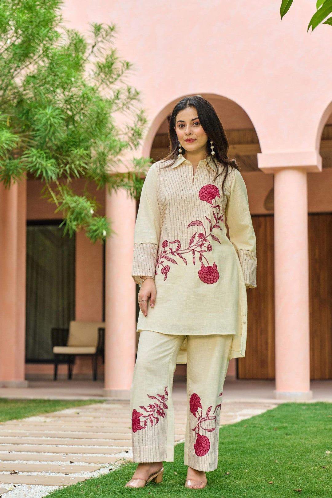 Mahua Roses Applique Cotton Co-ord Set