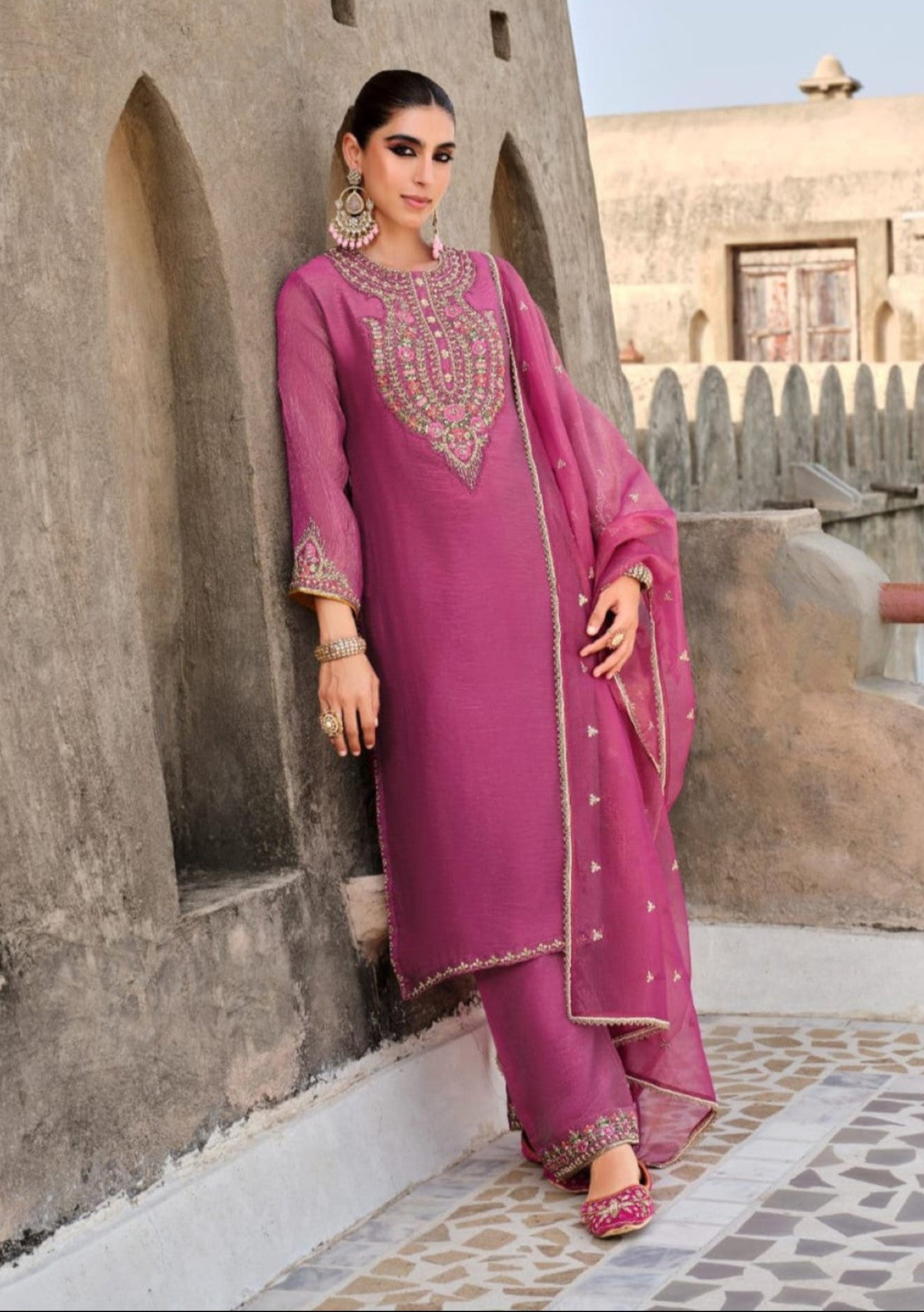 Gambhir Rose Full Work Suit Set-AL