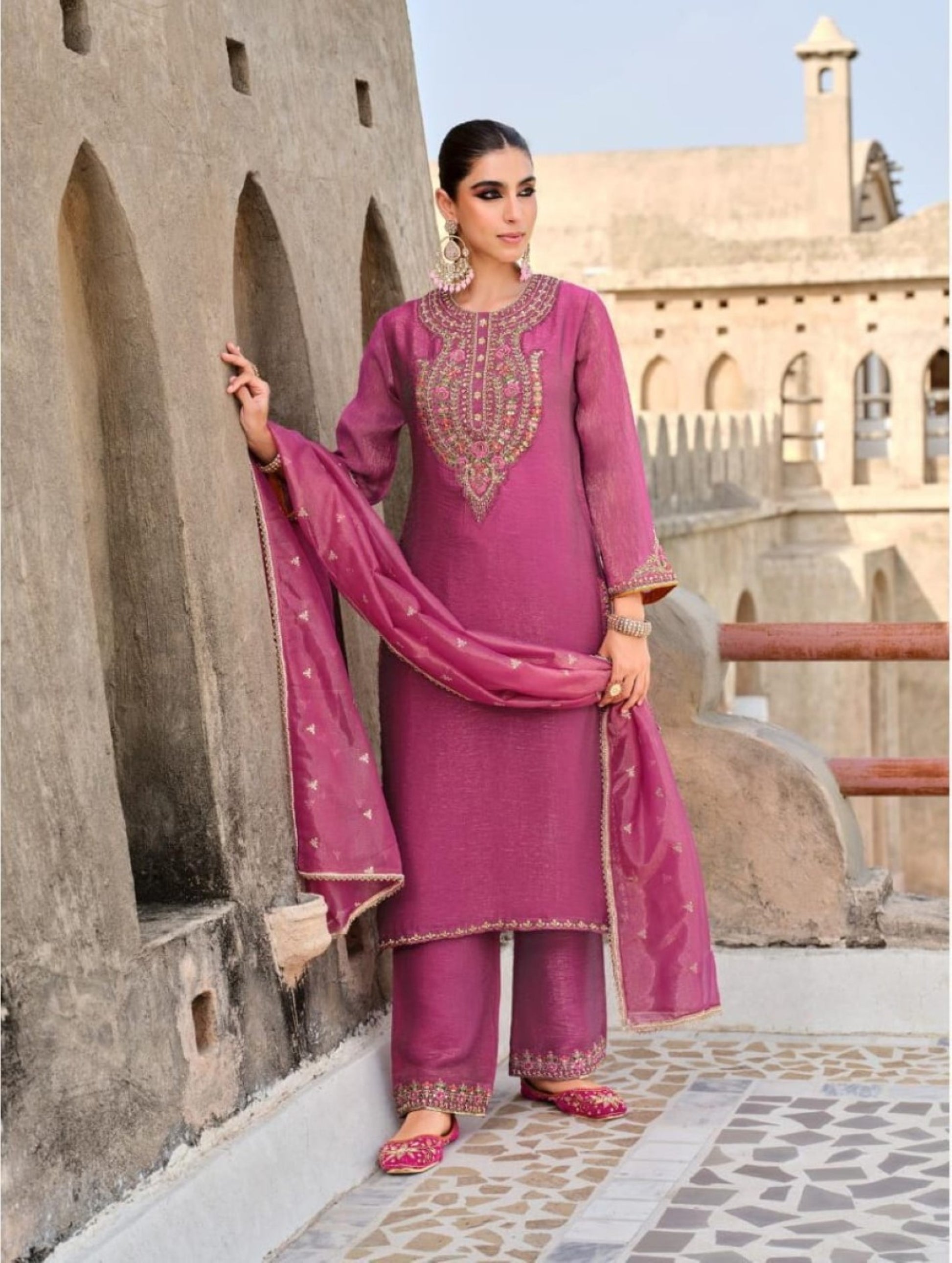 Gambhir Rose Full Work Suit Set-AL