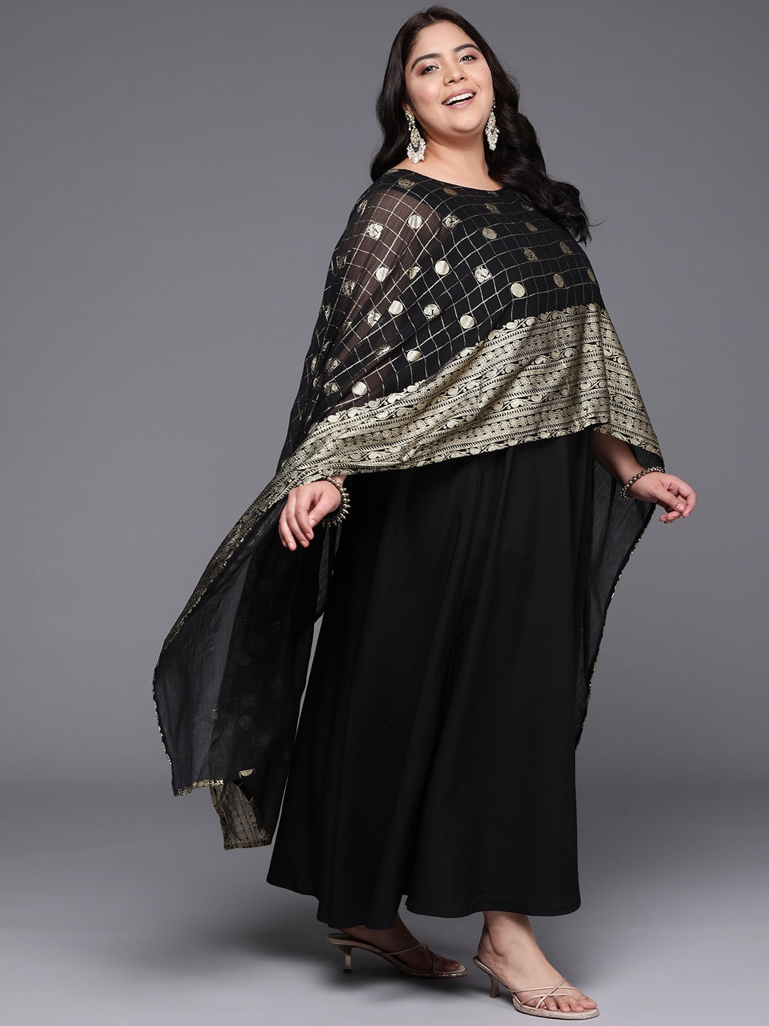 Plus Size Checked Cape Sleeves Layered Ethnic Gown