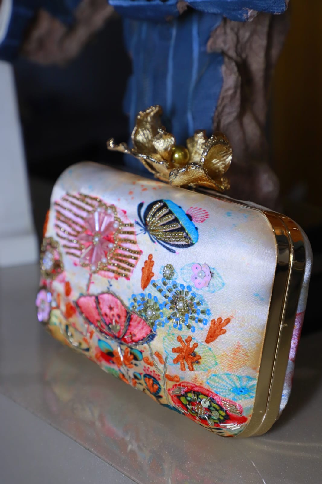 Thread Beaded Work Heavy Embroidery Satin Lock Open Multi Colour Women Handbag
