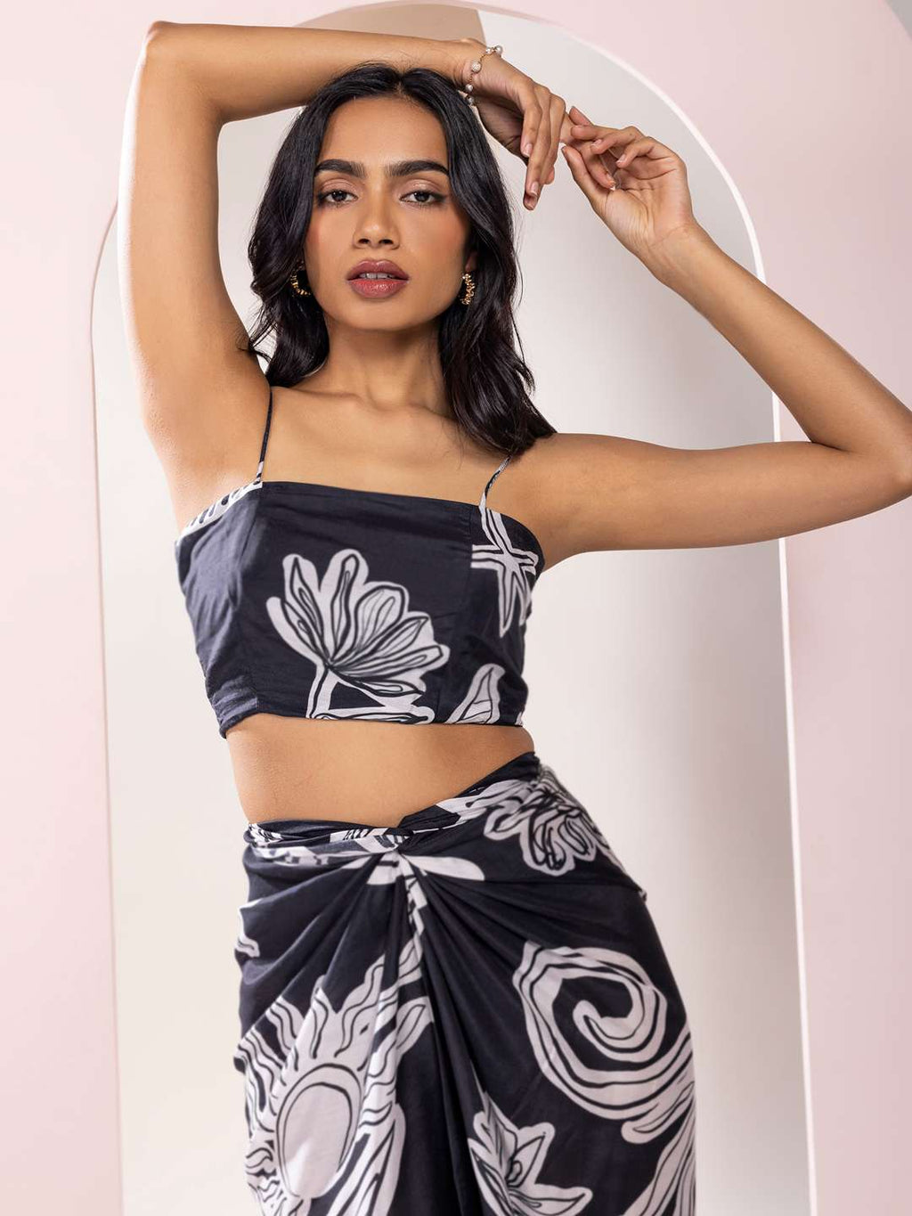 Chalk Printed Bustier & Skirt Co-ord Set (Set of 2)