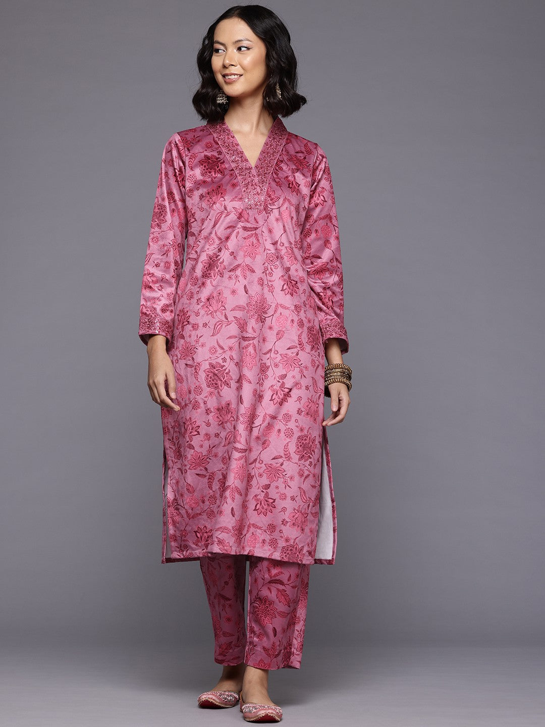 Ahalyaa Floral Printed Sequinned Velvet Kurta with Trousers