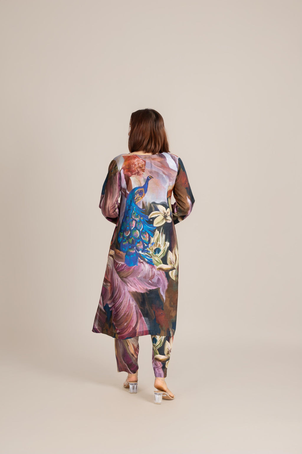 Feathered grace set