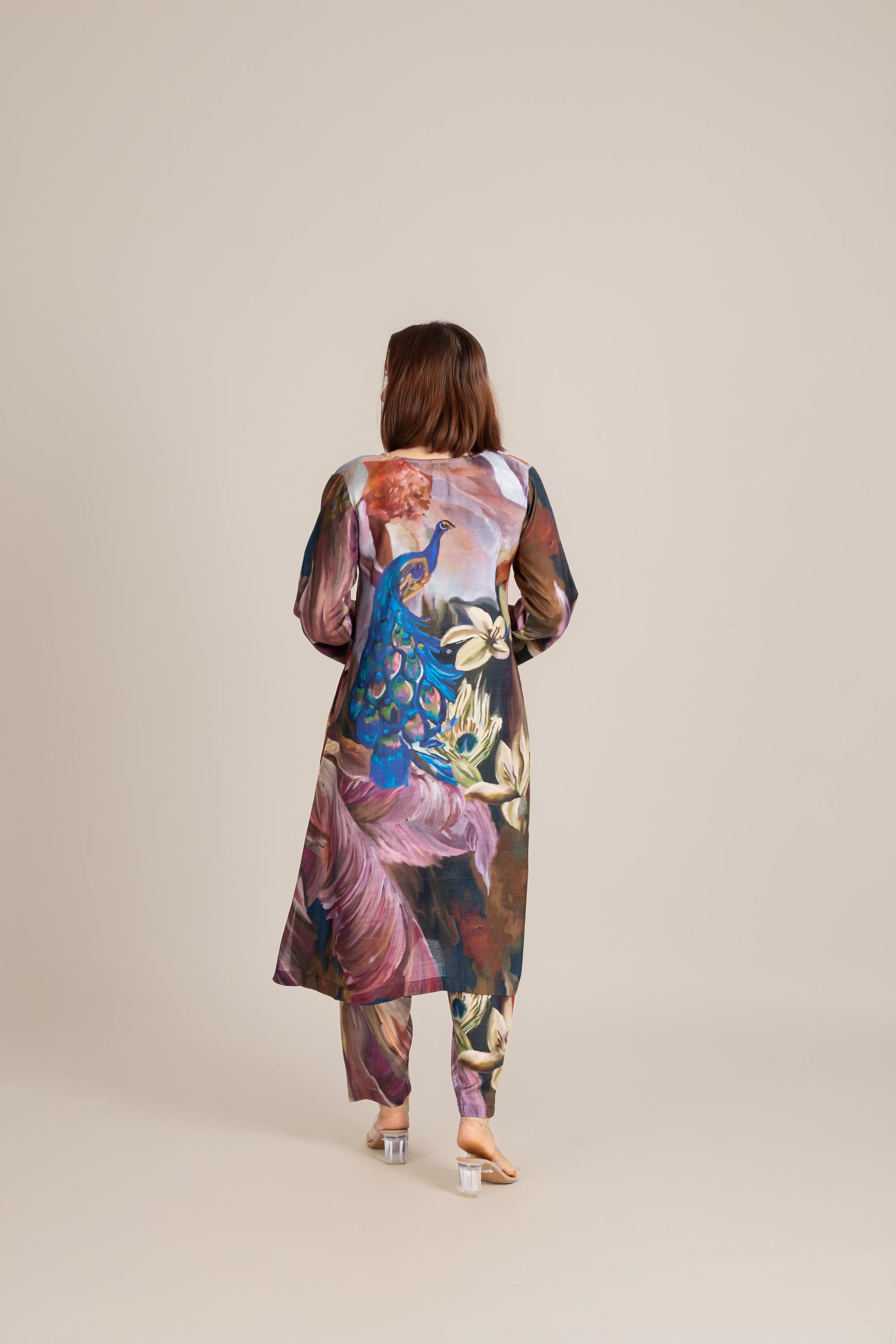 Feathered grace set