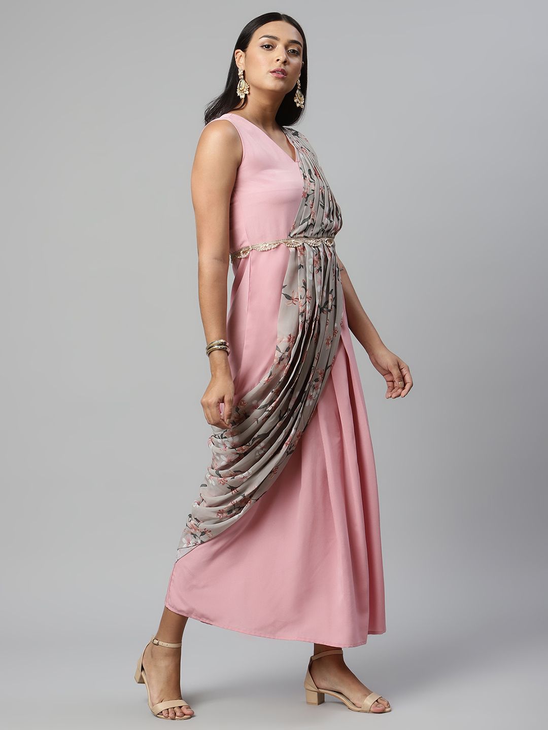 Baby Pink Georgette Saree Dress With Printed Pallu