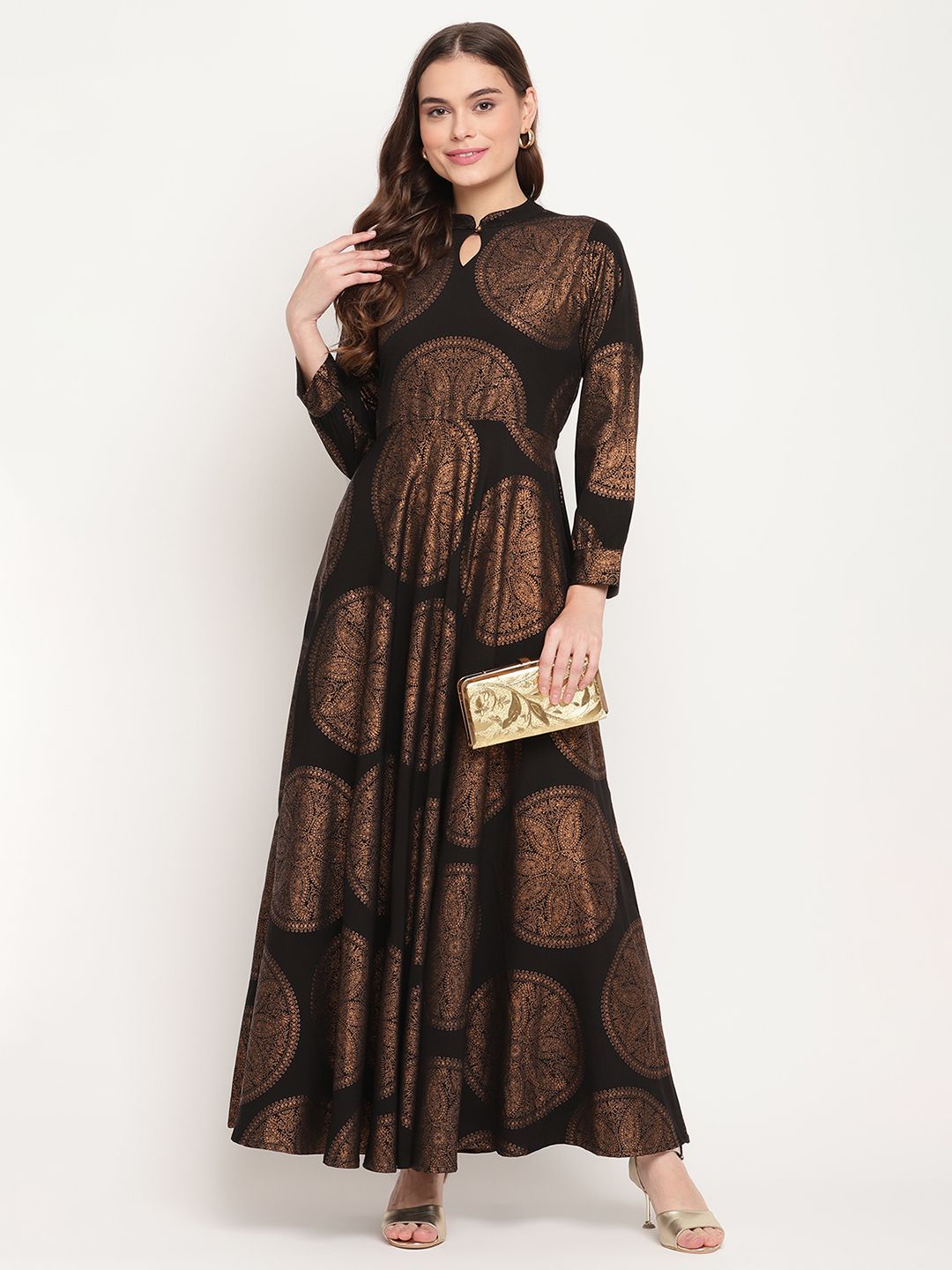 Ahalyaa Women Black Crepe Copper Foil Print Dress