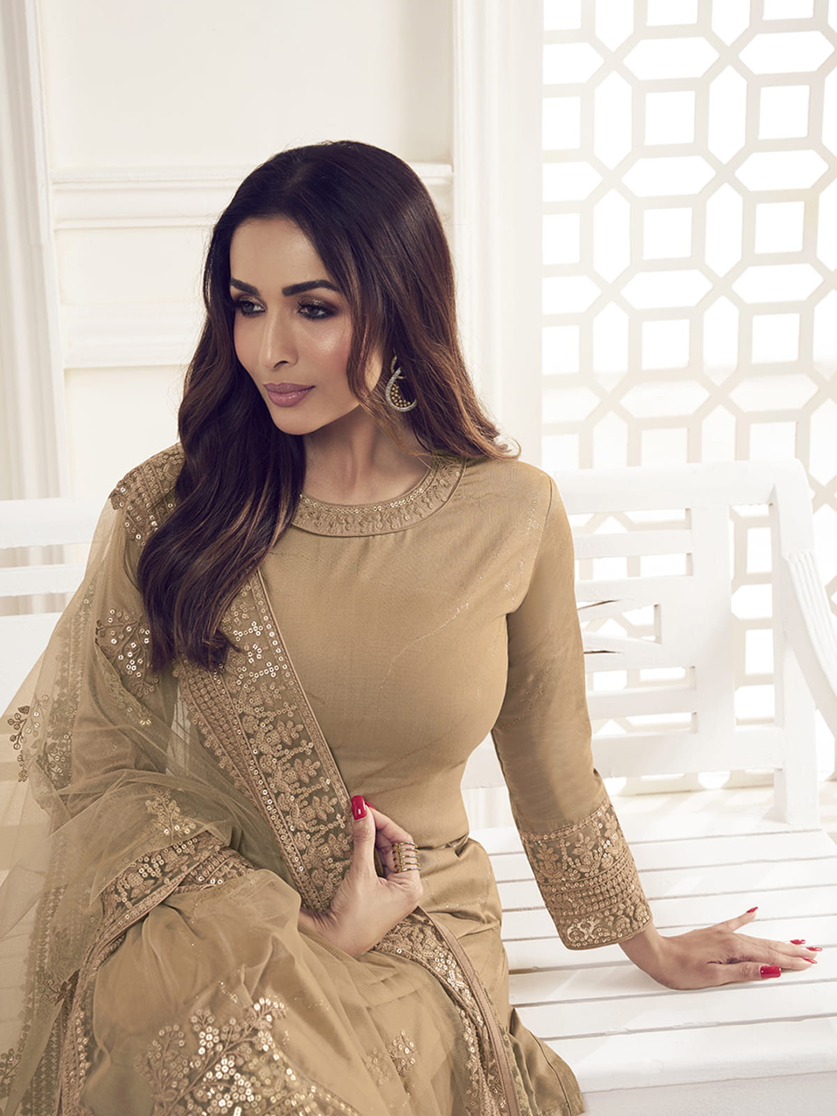 Malaika Arora Beige Floral Thread and Sequines Embroidered Kurta Set - Inddus.in