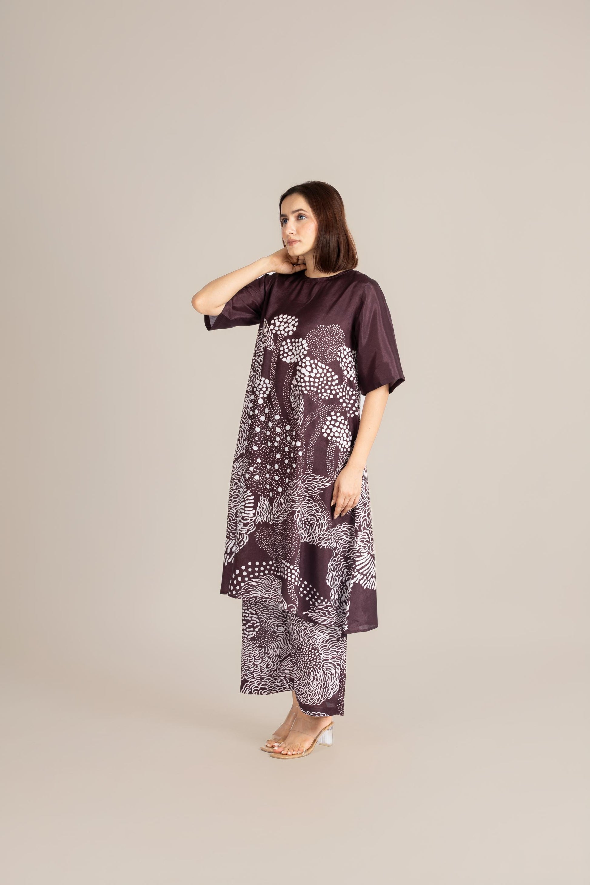 Maroon mood dot set- ET