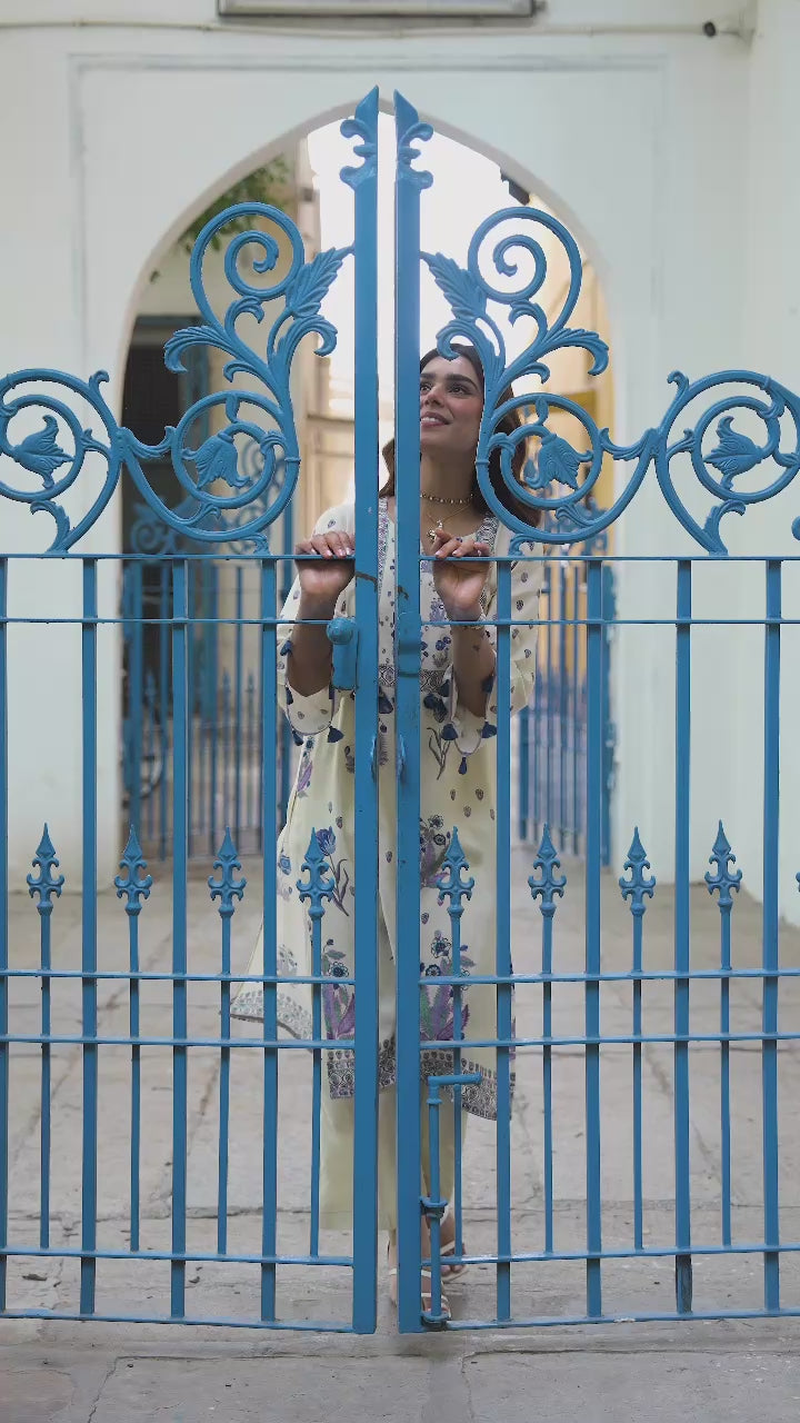 Off White and Blue Floral Print with Tassels Placement Kurta Set- SET OF-3