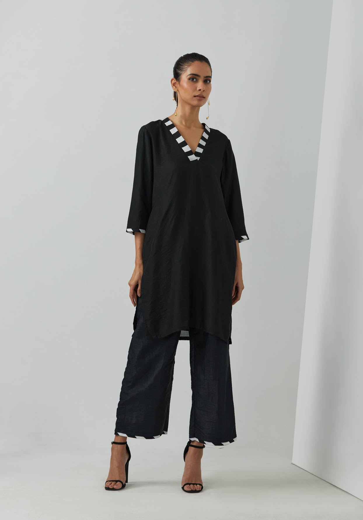 Black Chanderi Kali Short Kurta With Palazzo (Set Of 2)